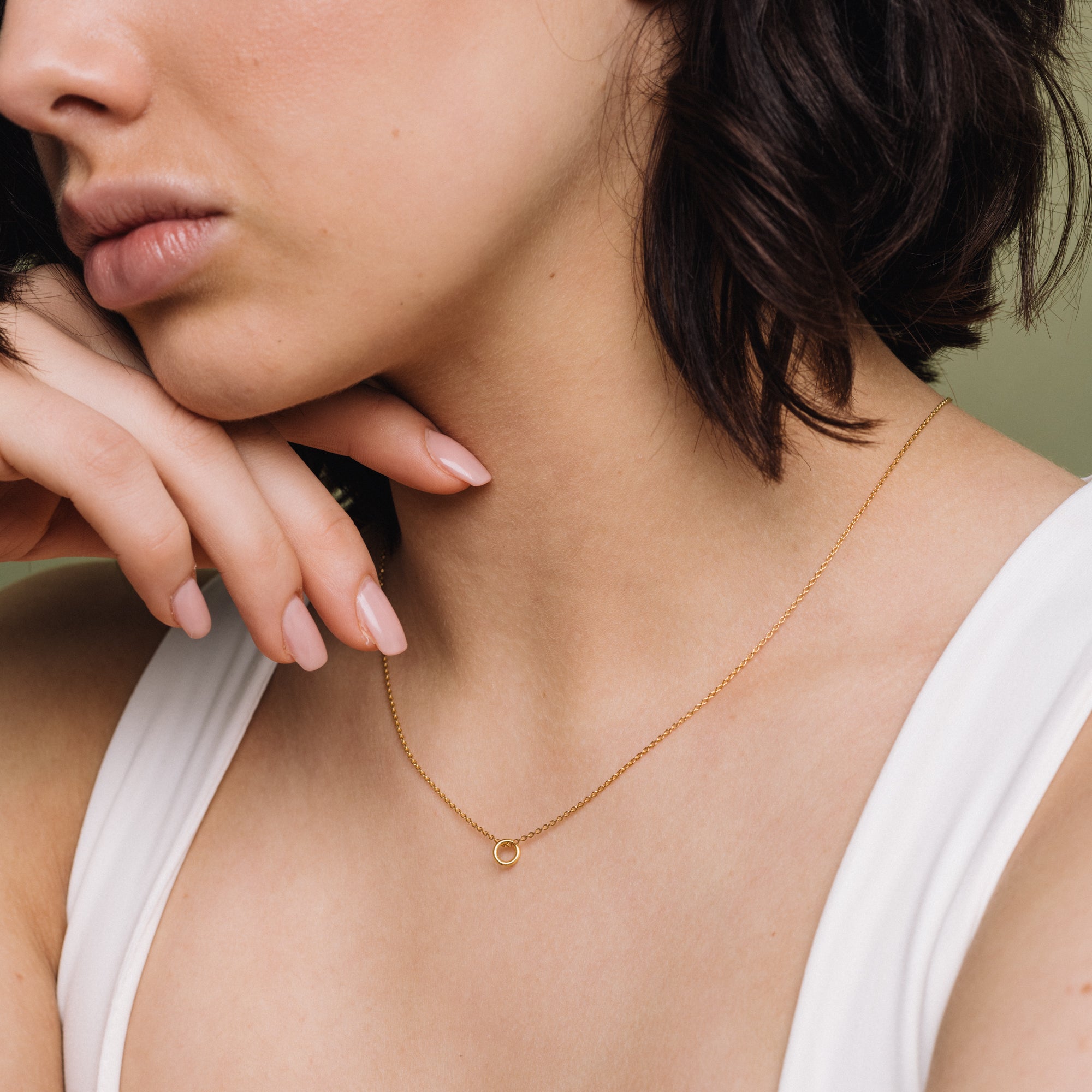 small circle necklace