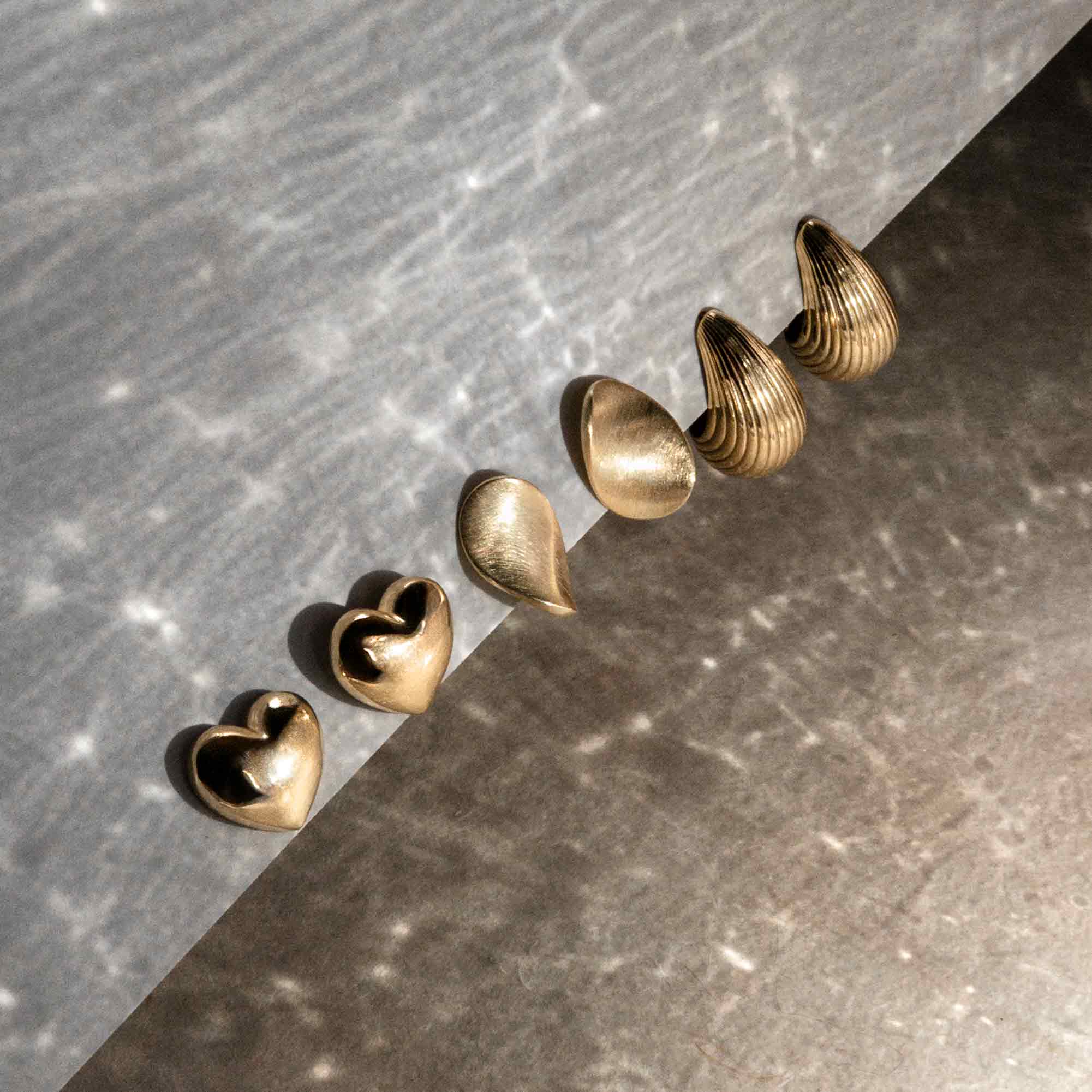 satin oval stud