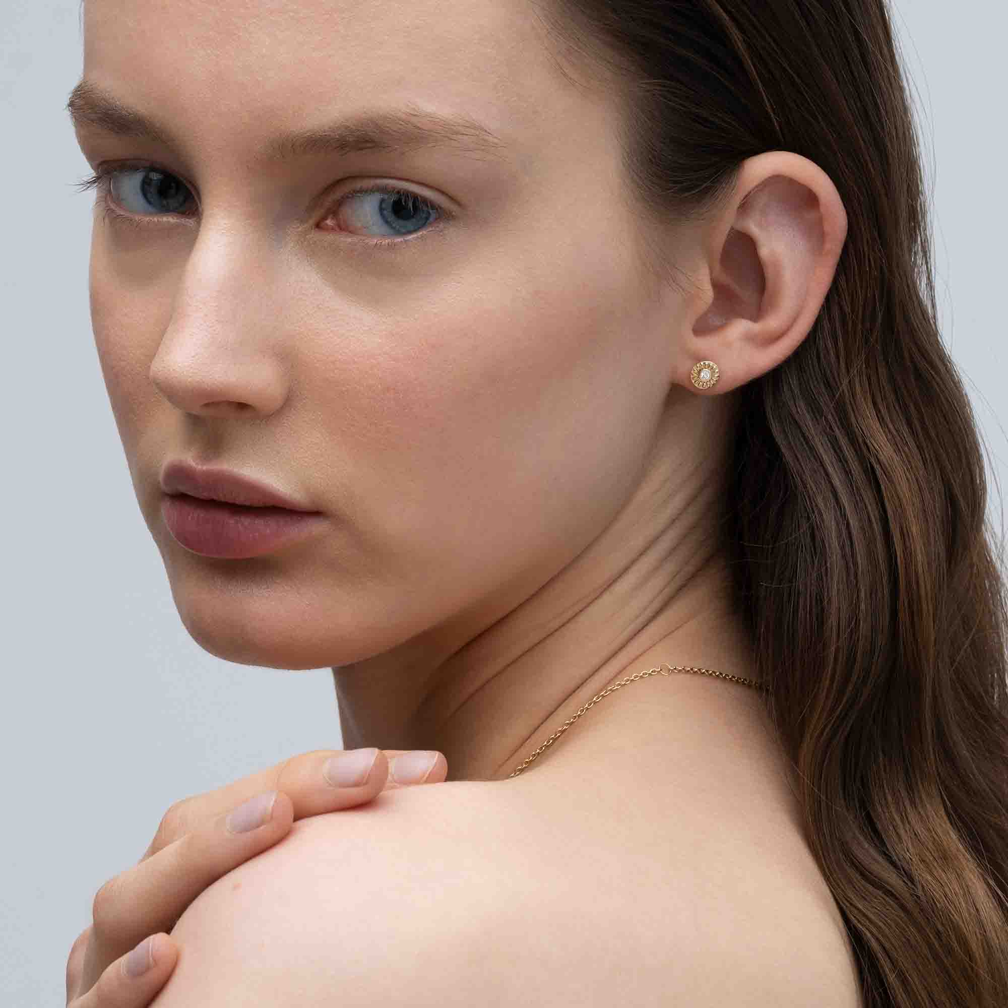 mystic diamond sun stud | solid gold