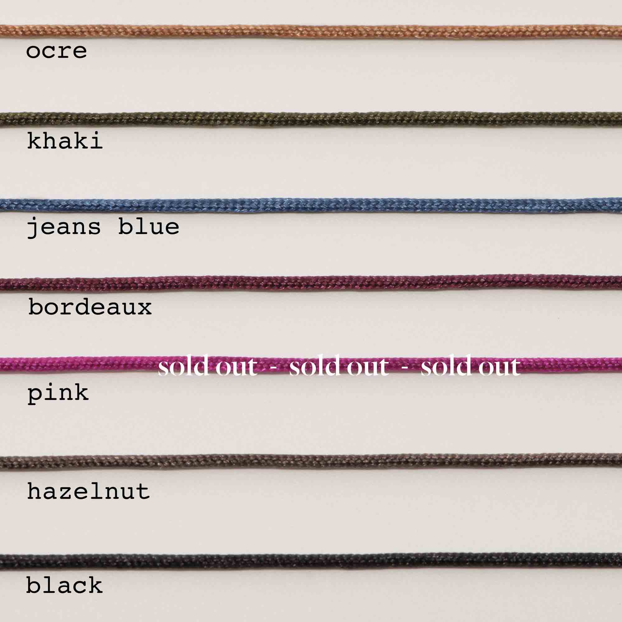 Farbkarte individuelles Armband mit Name silber