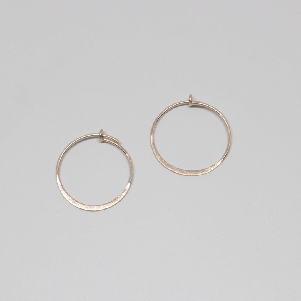 satin flat hoop - M / L