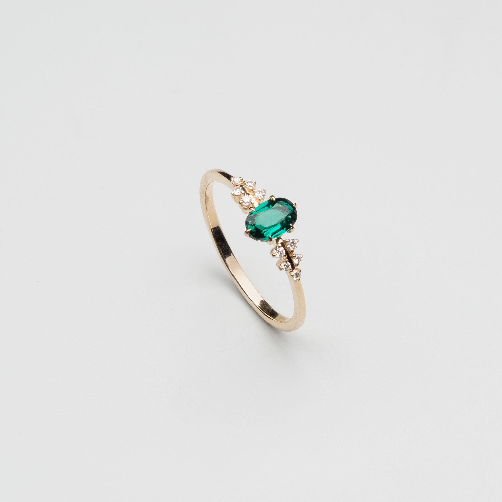 the iconic emerald engagement ring | solid gold