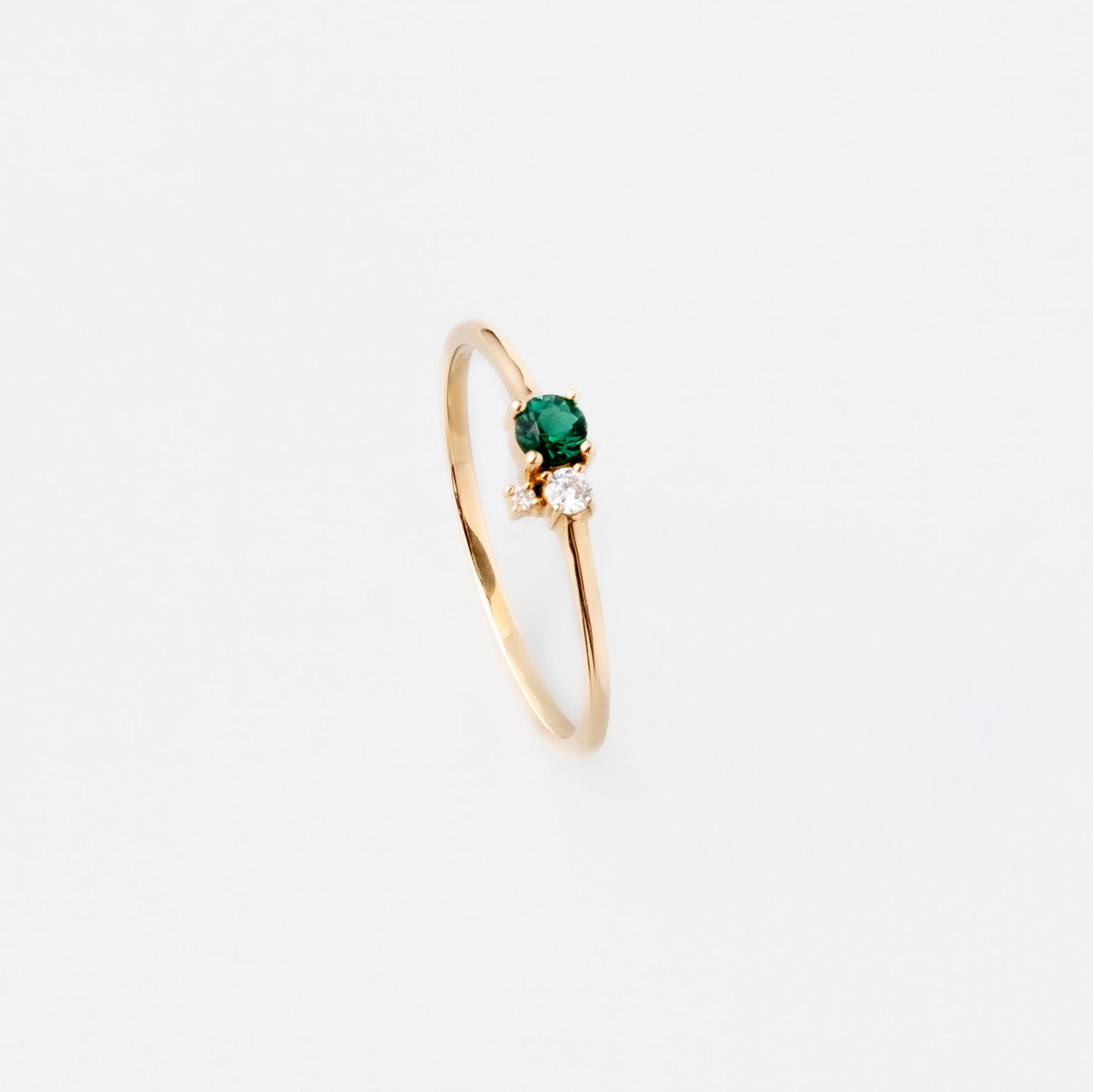 the trio emerald engagement ring | solid gold