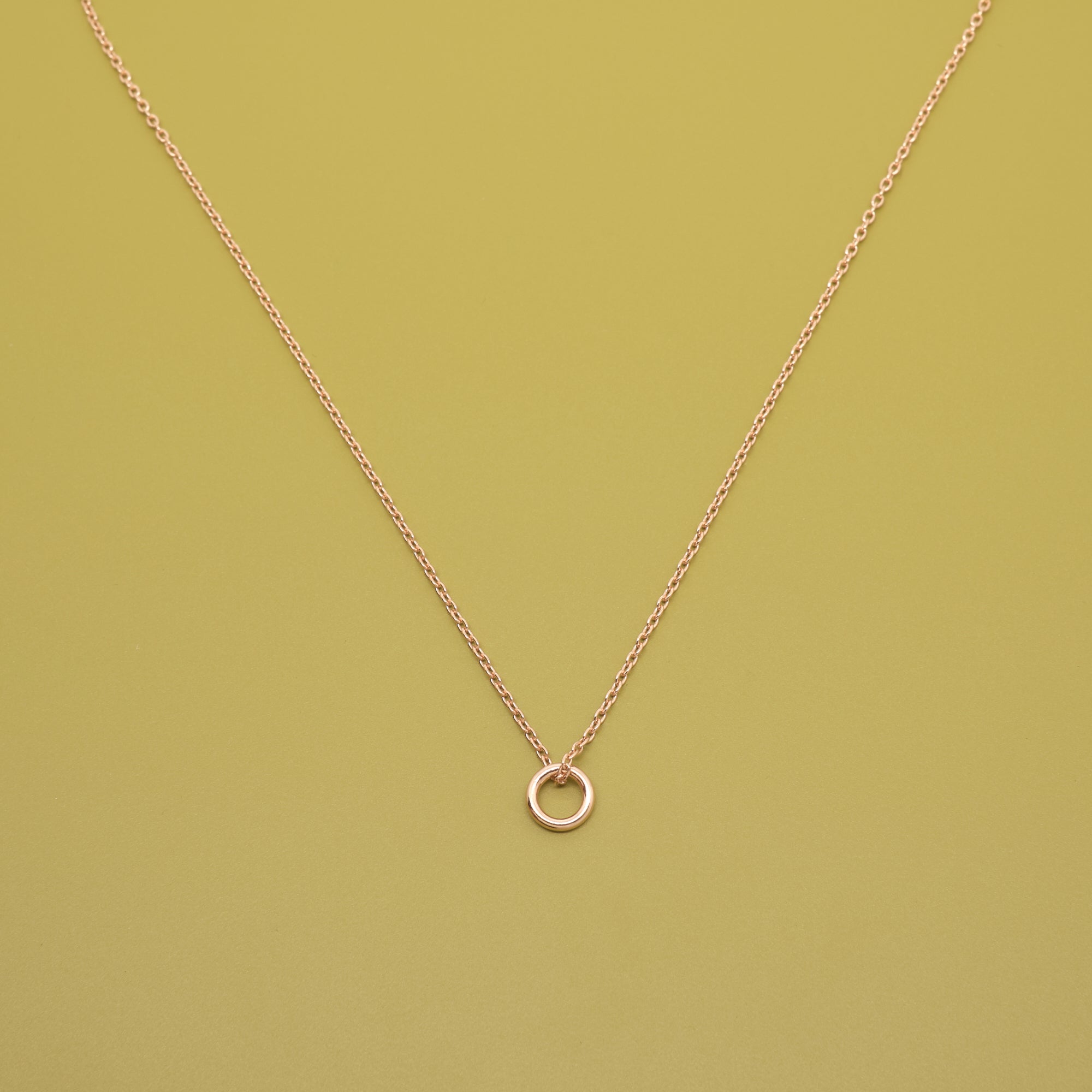 small circle necklace