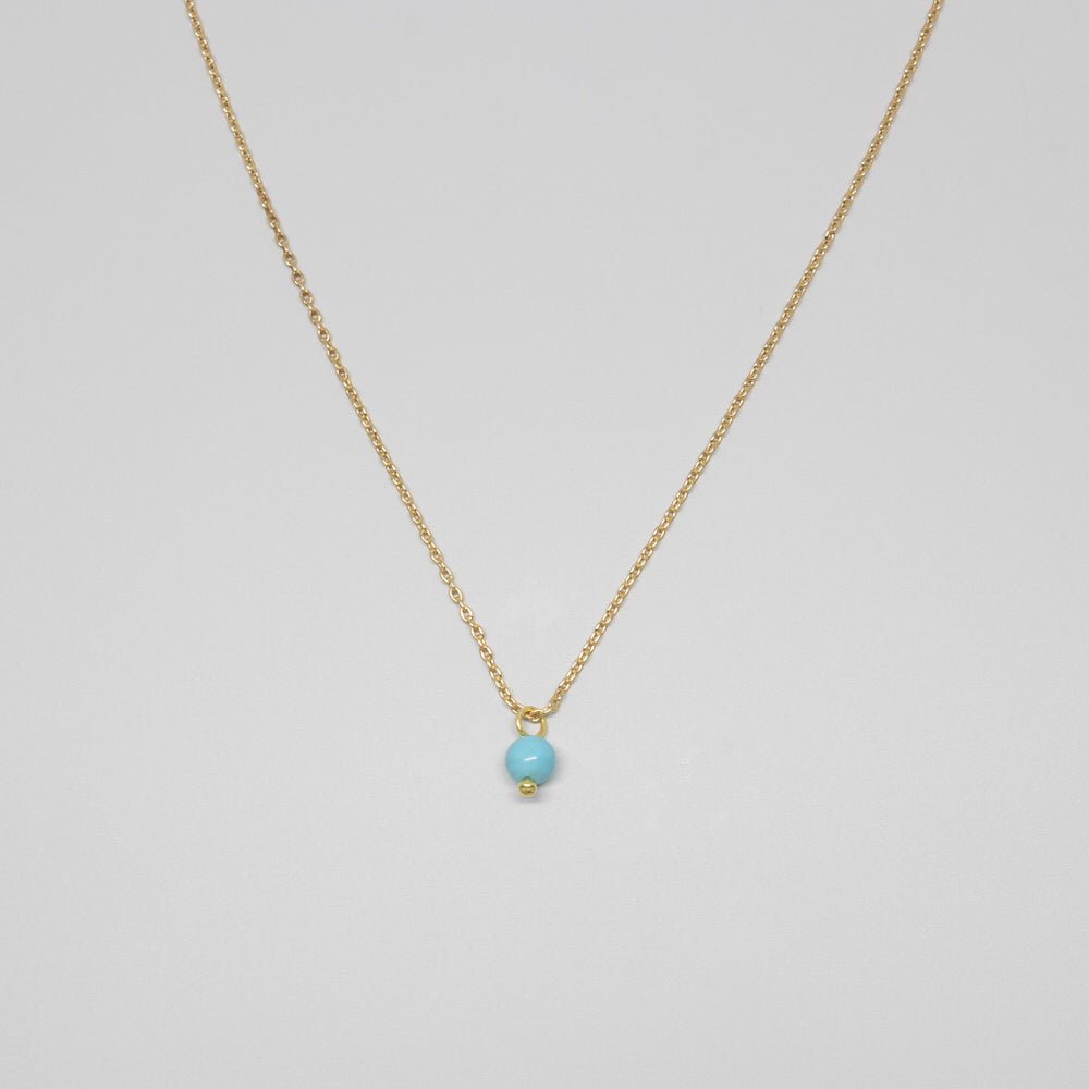 Kette mit kleinem Anhänger türkis gold