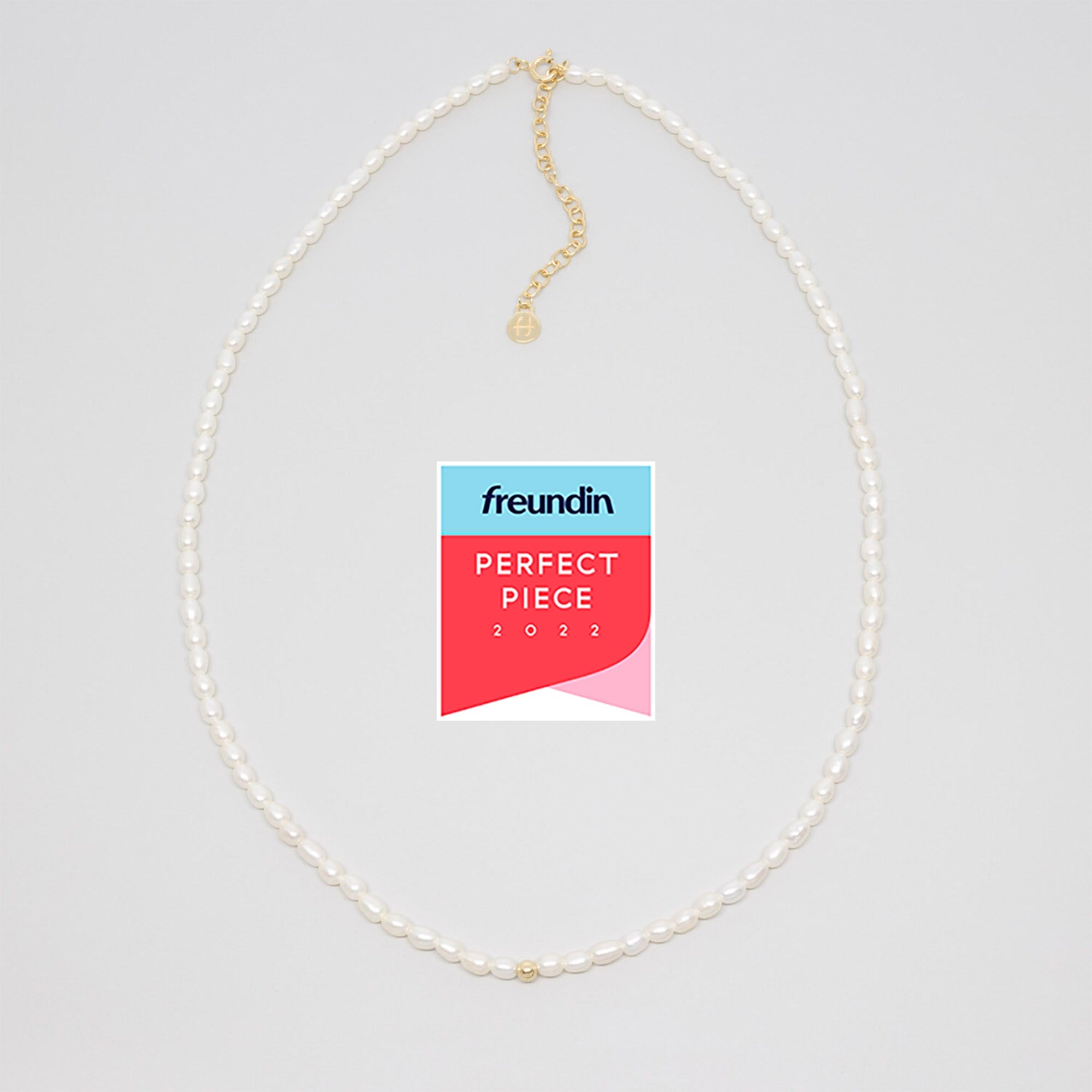 pearl necklace