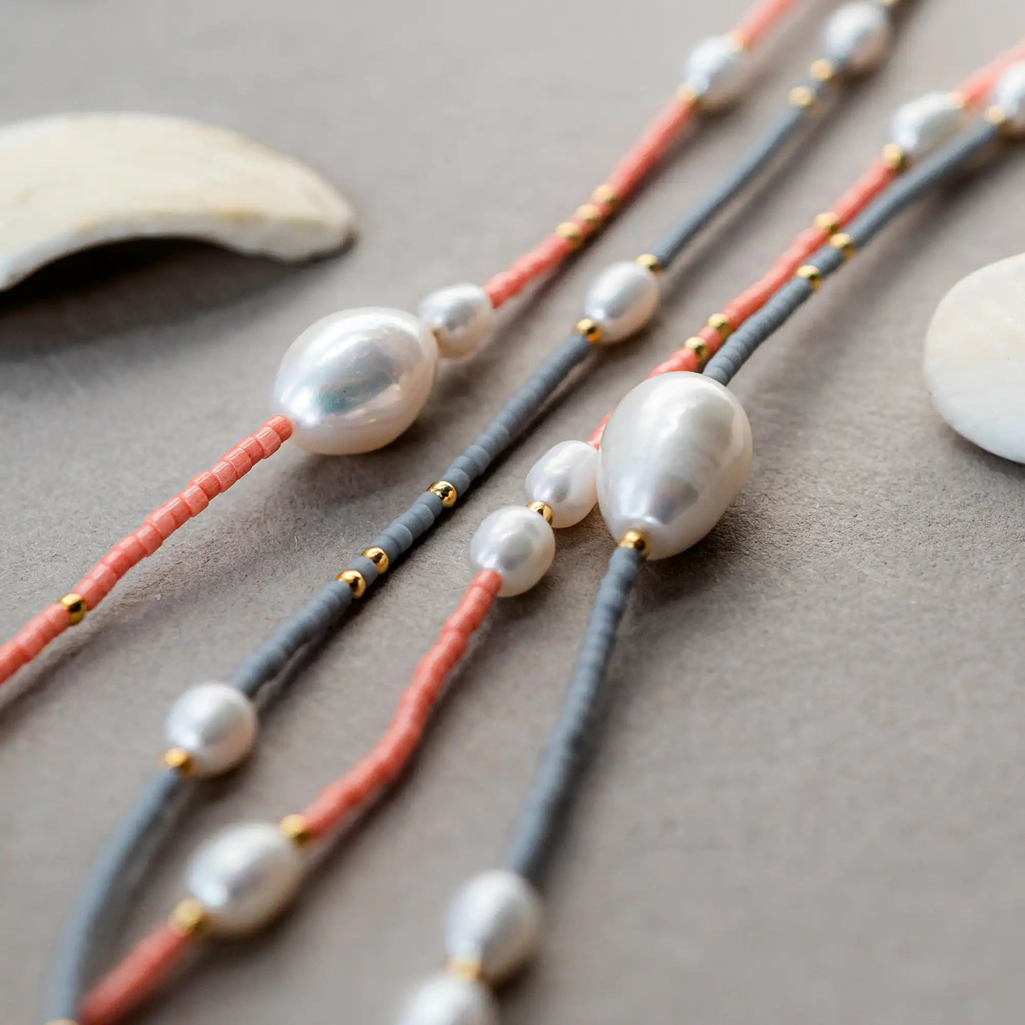 miyuki & big pearl necklace