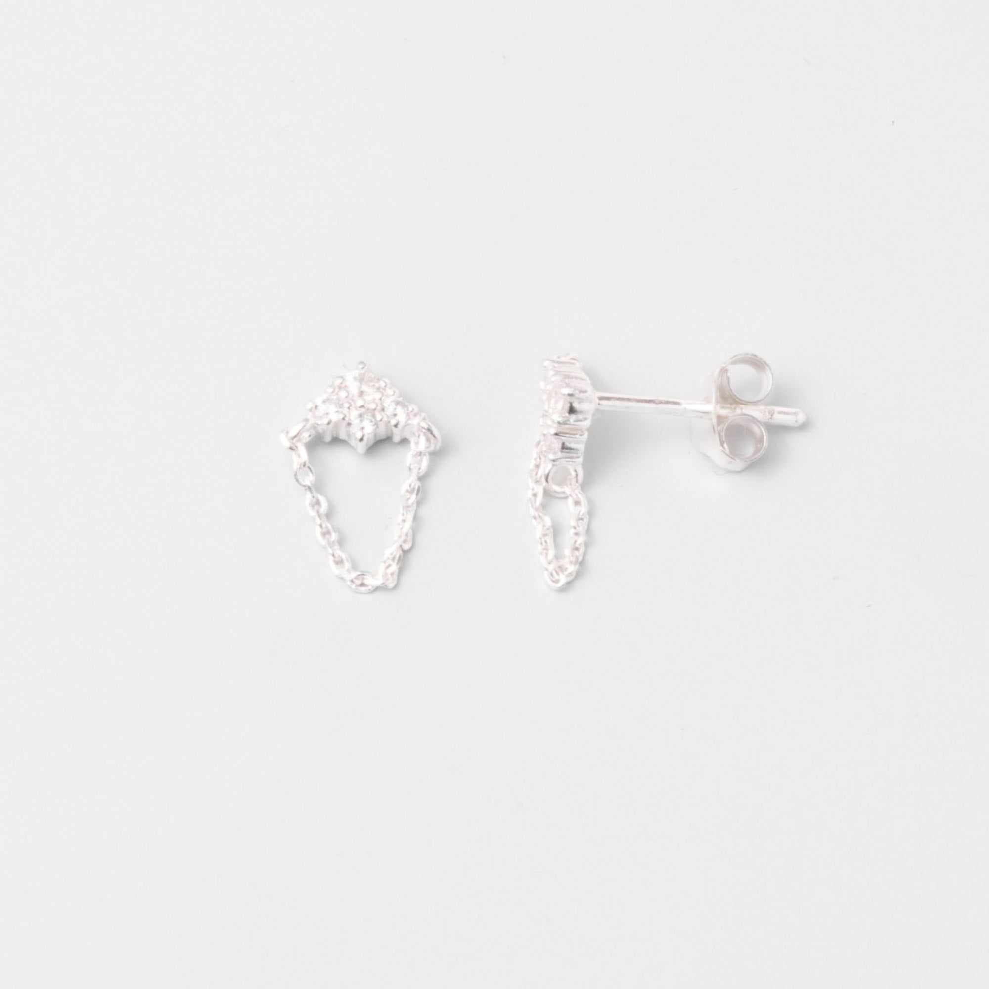 sparkle & chain stud