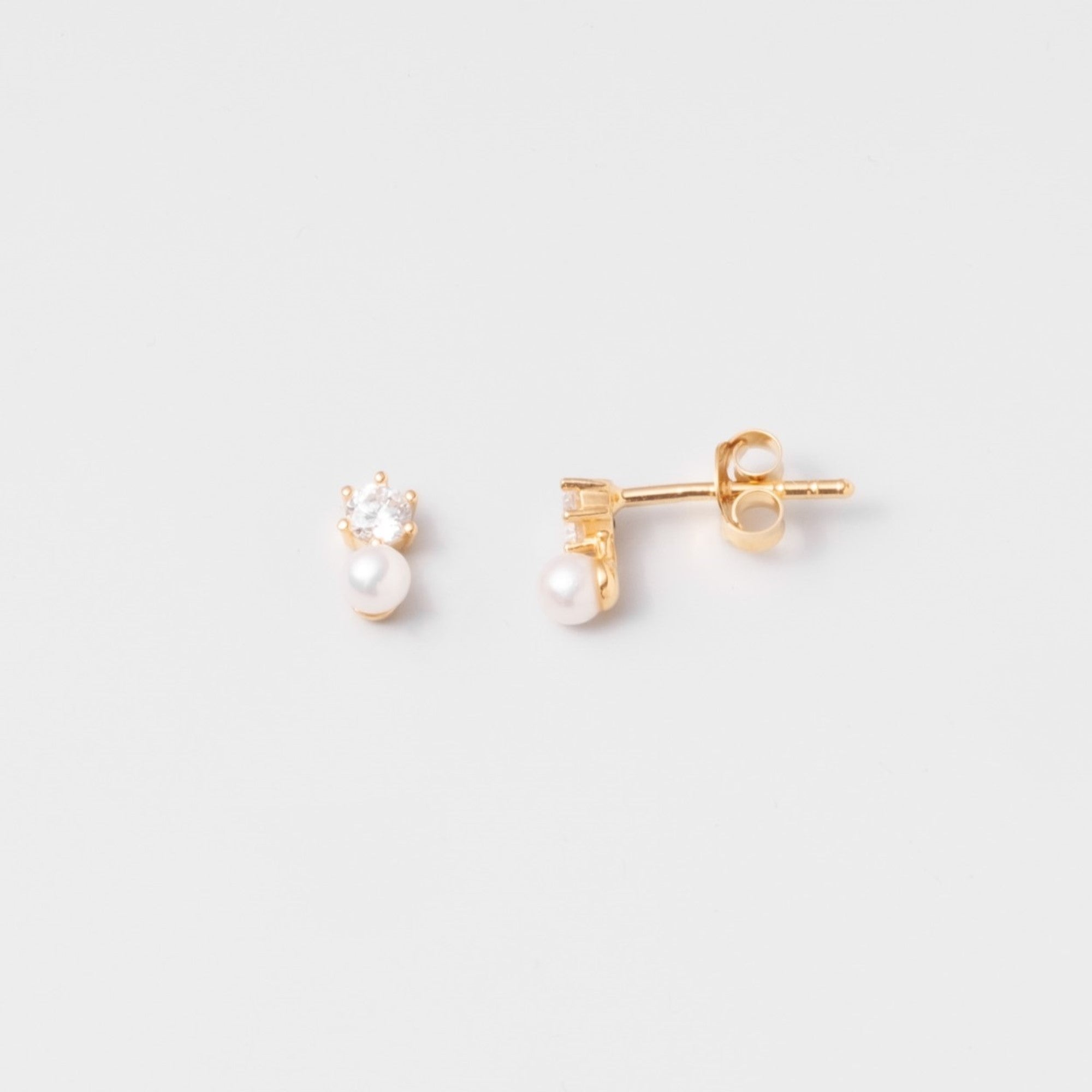 sparkle & pearl stud