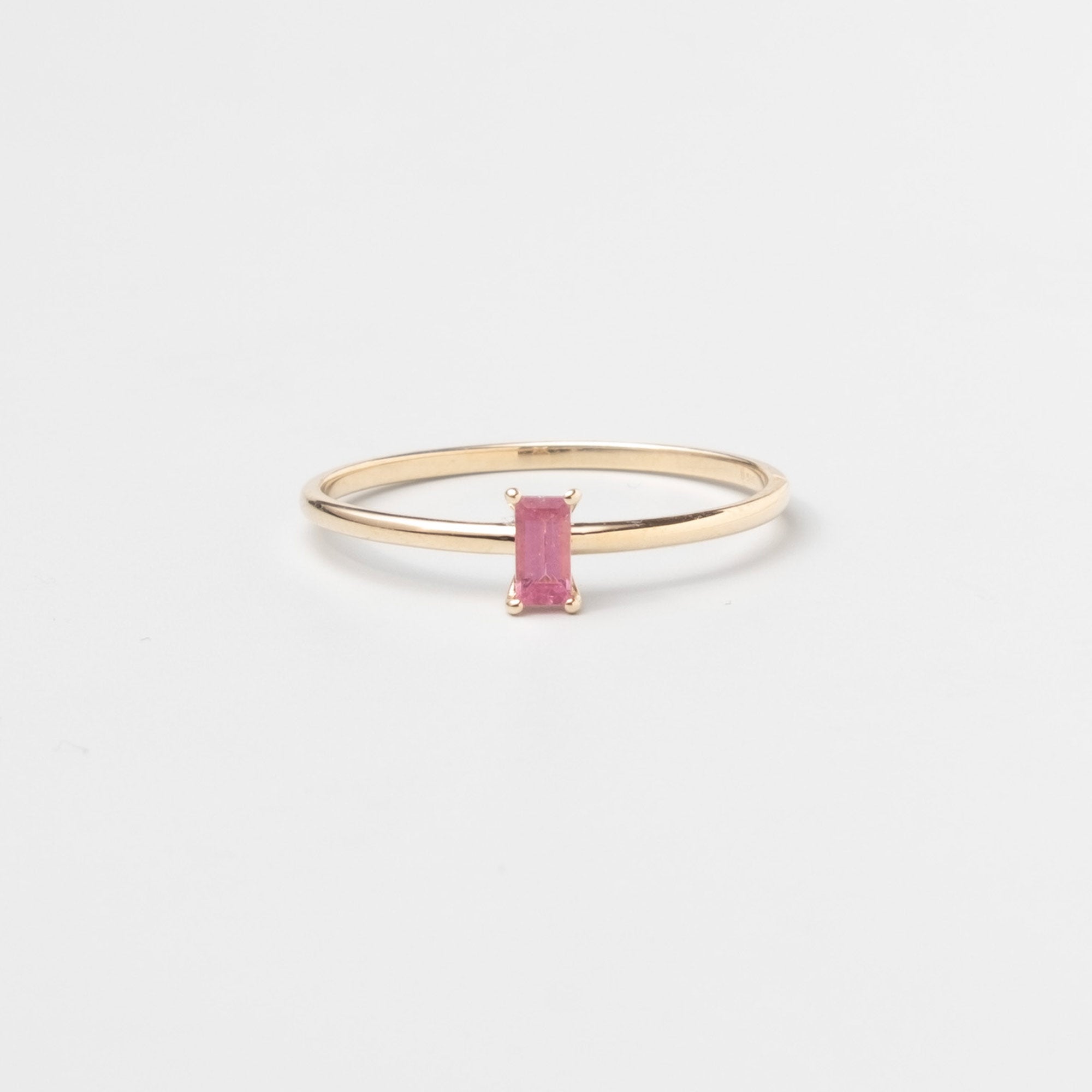 colored baguette ring | solid gold