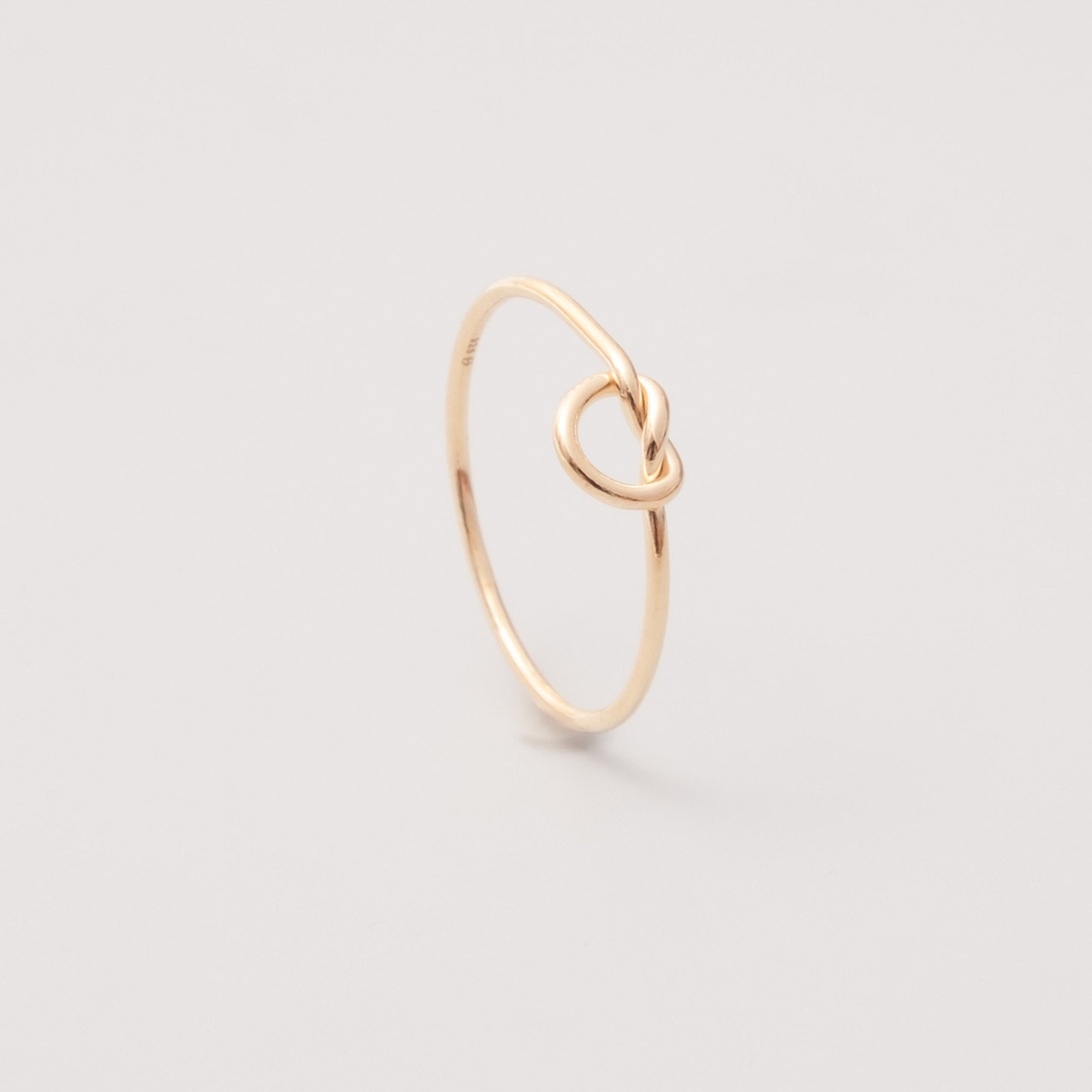 knot ring