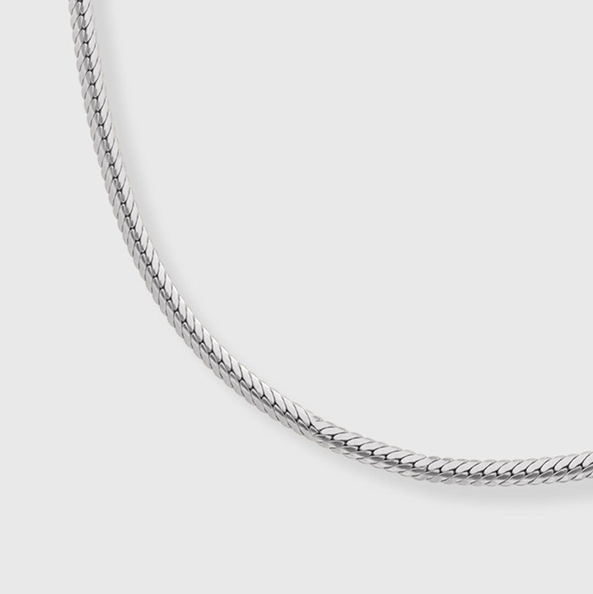 big flat chain necklace