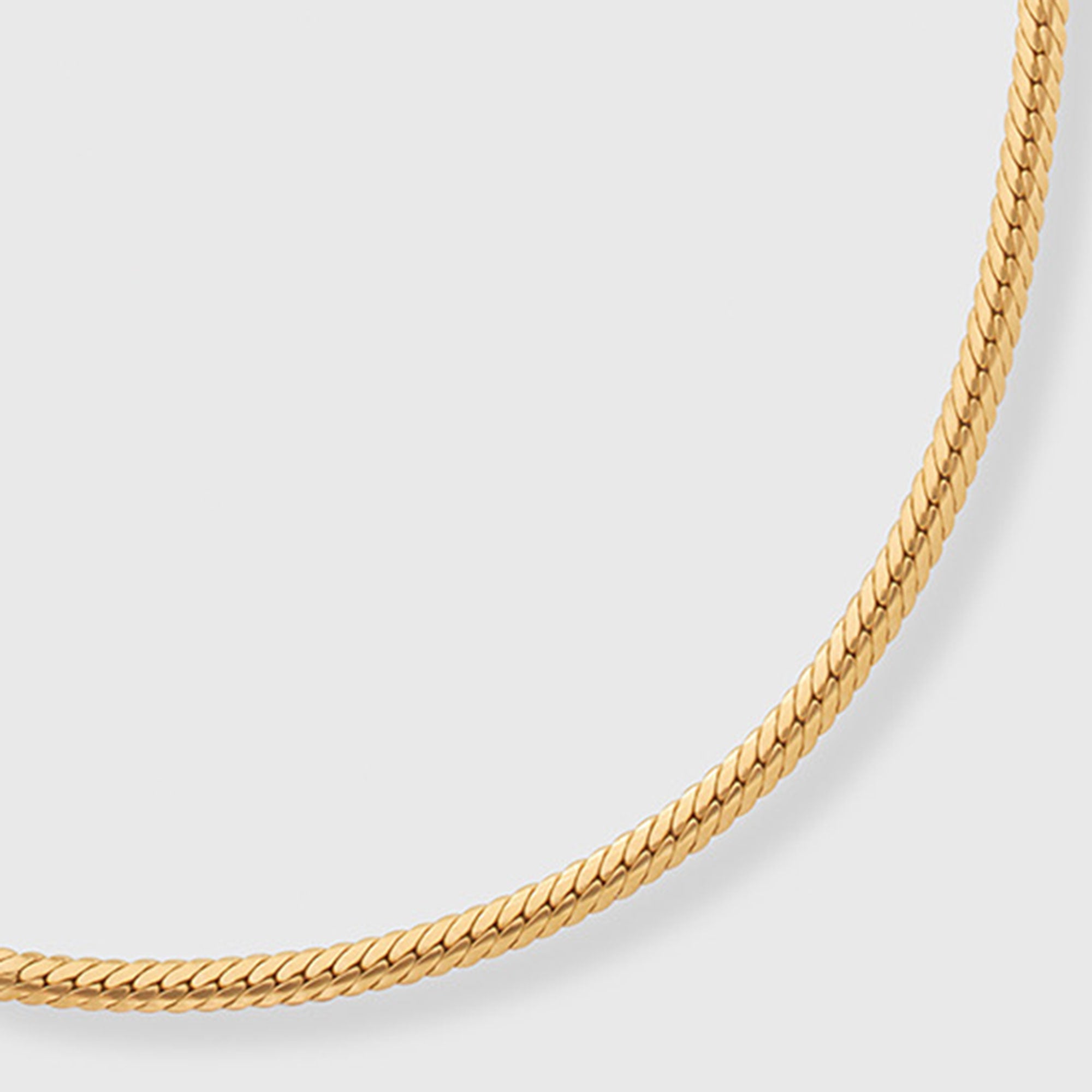 big flat chain necklace