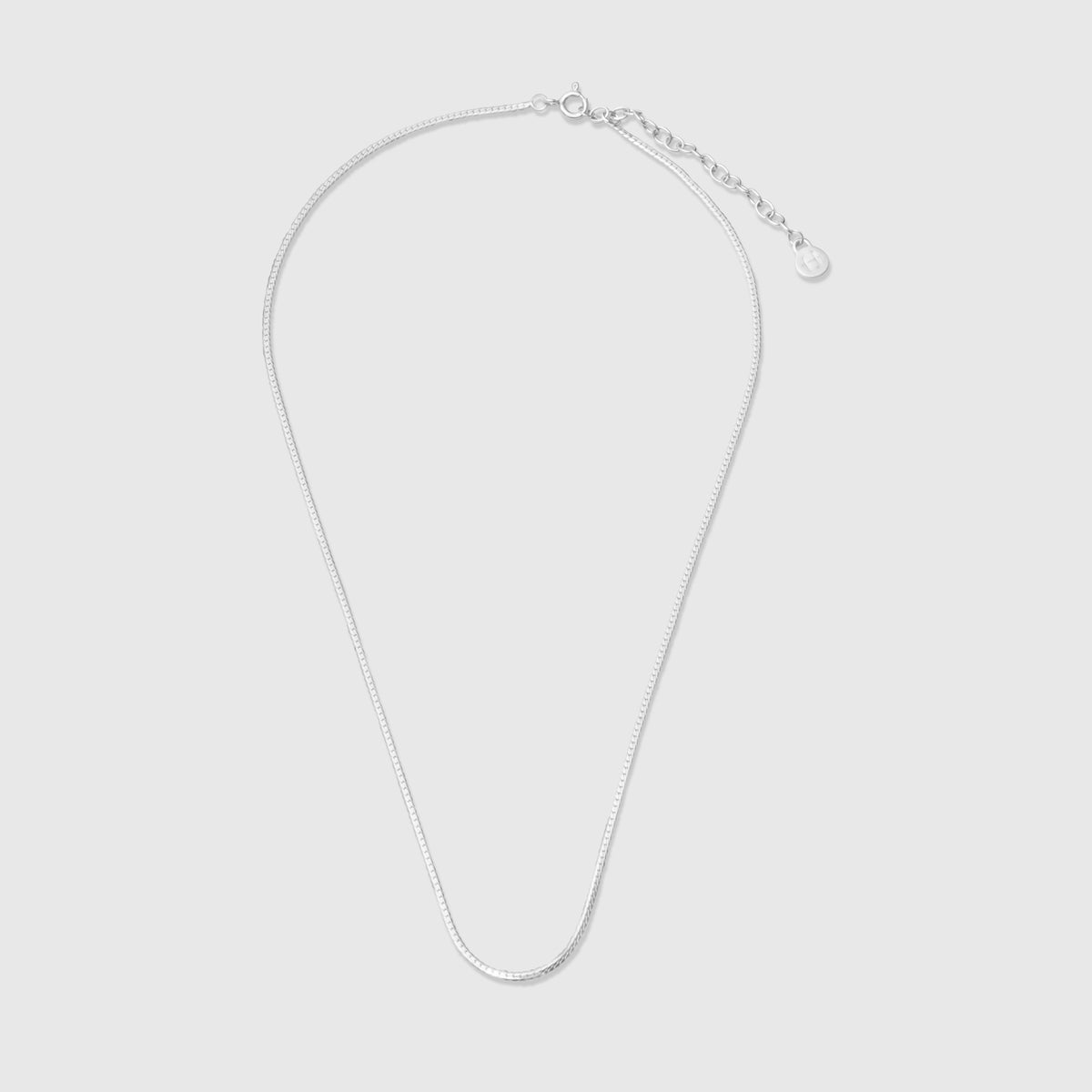small flat choker necklace