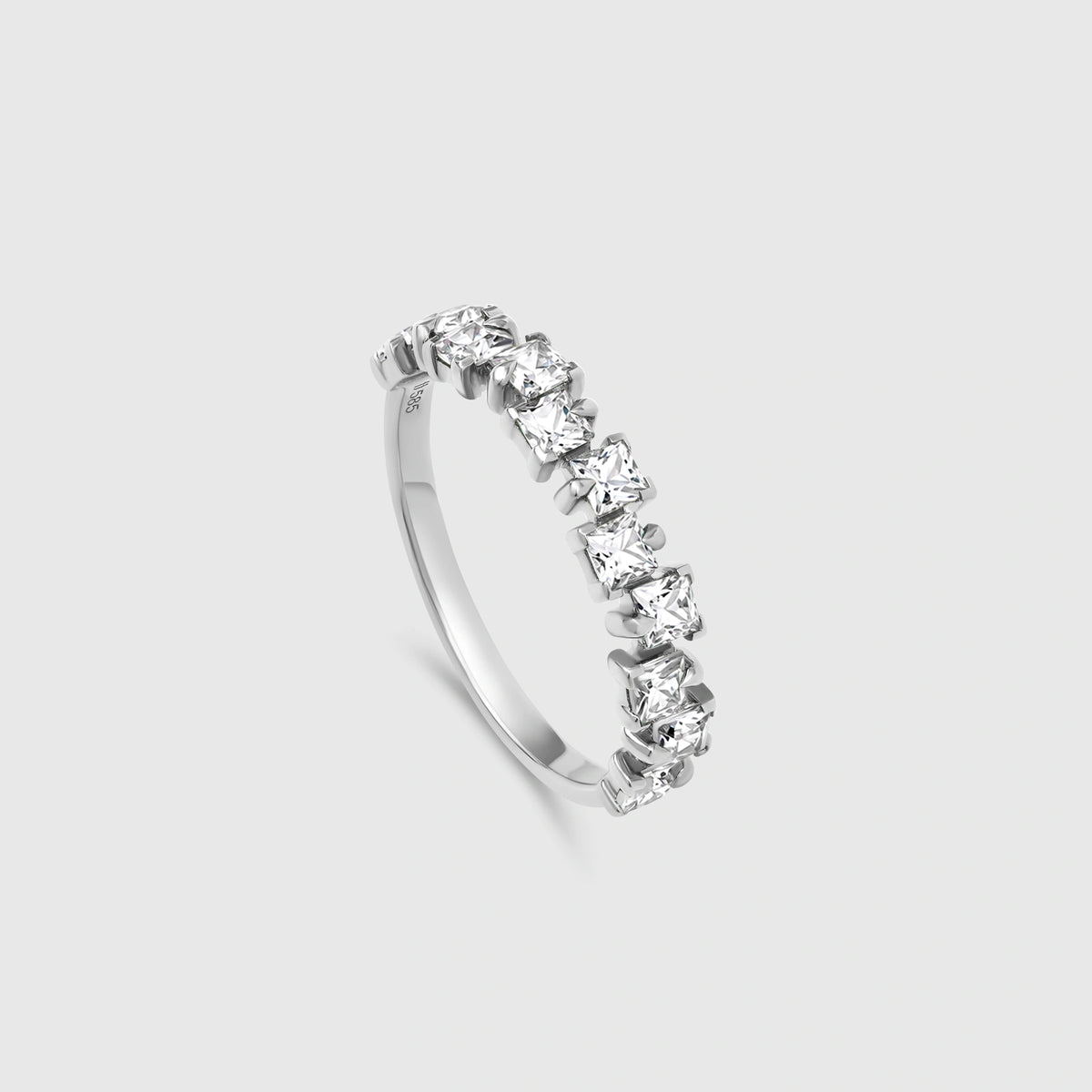 the diamond princess ring | solid gold