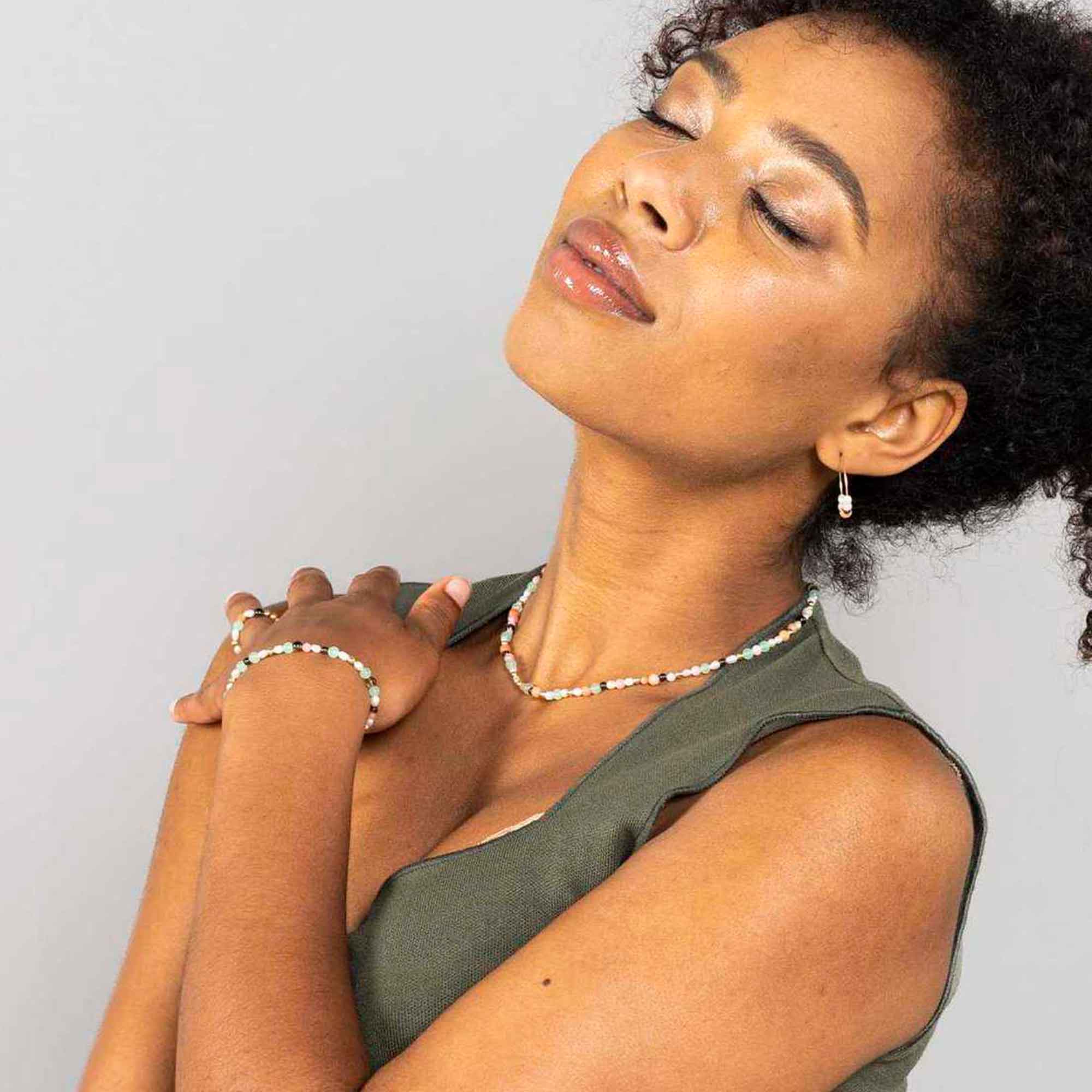 autumn pearl choker necklace