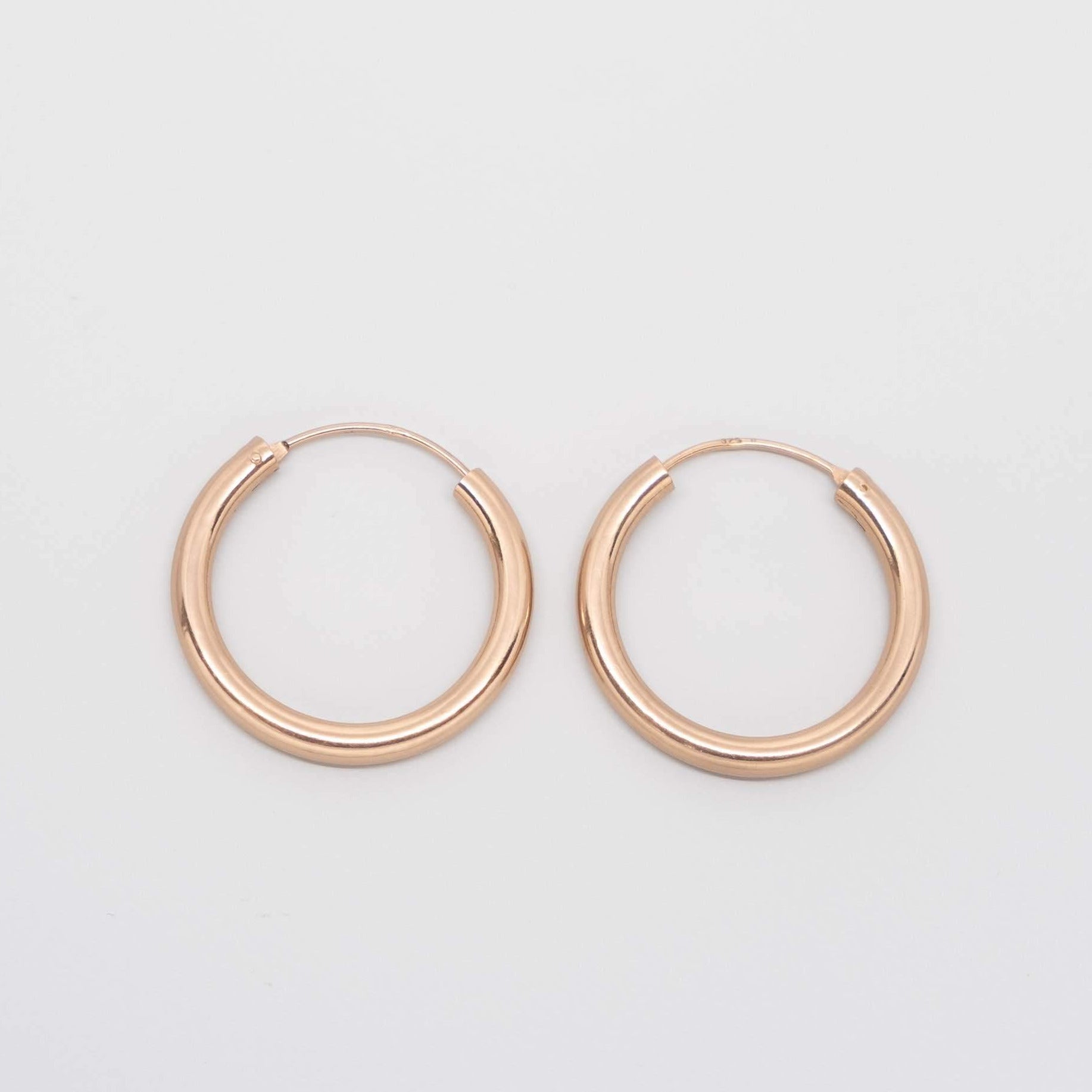 bold hoop - S / M