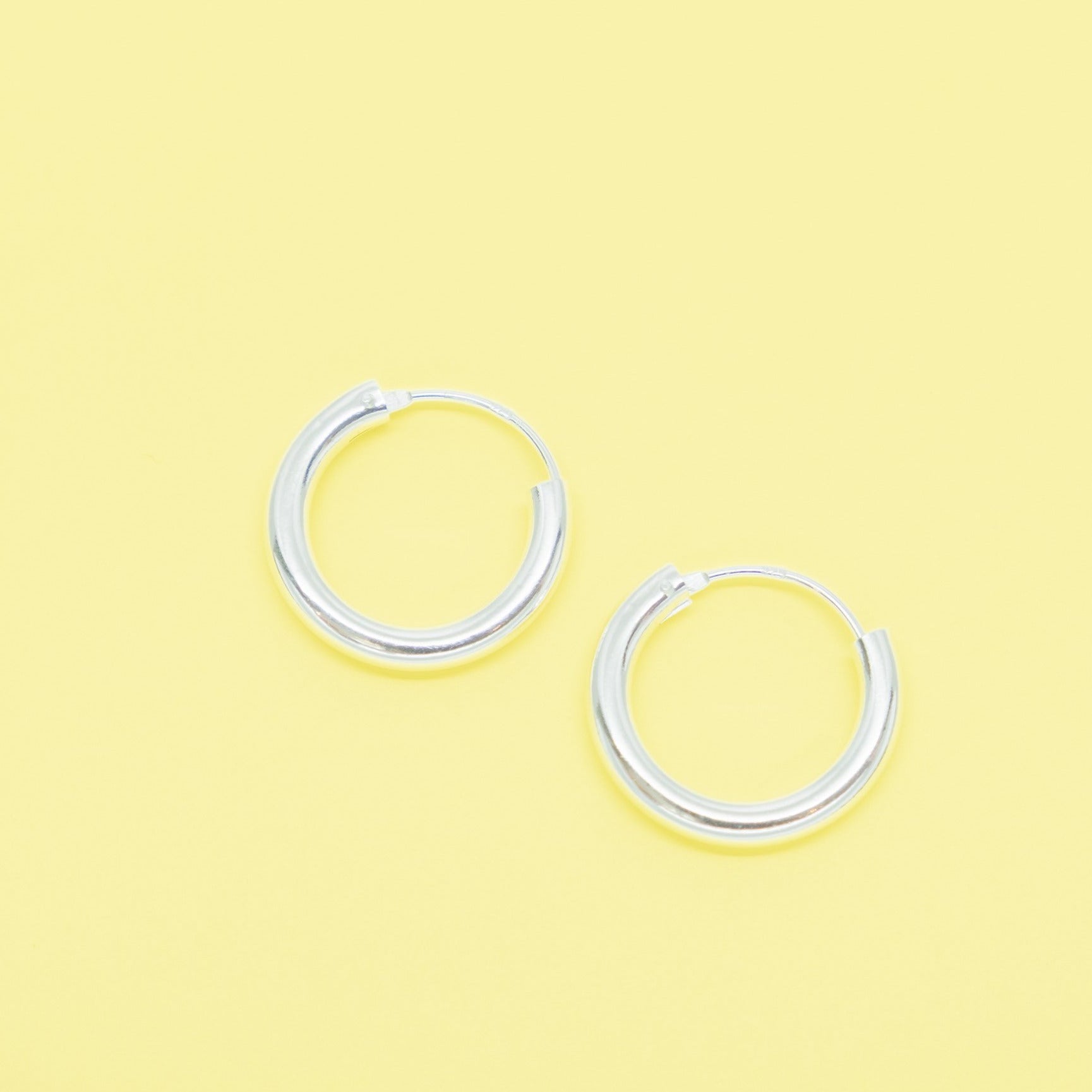 bold hoop - S / M