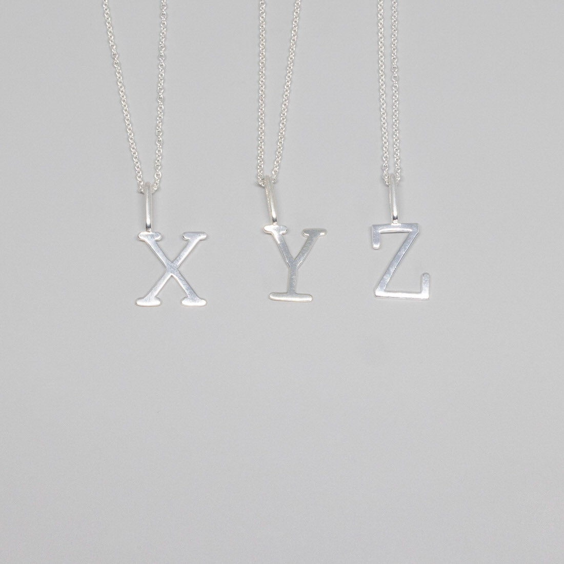 Buchstabenkette silber fejn X Y Z
