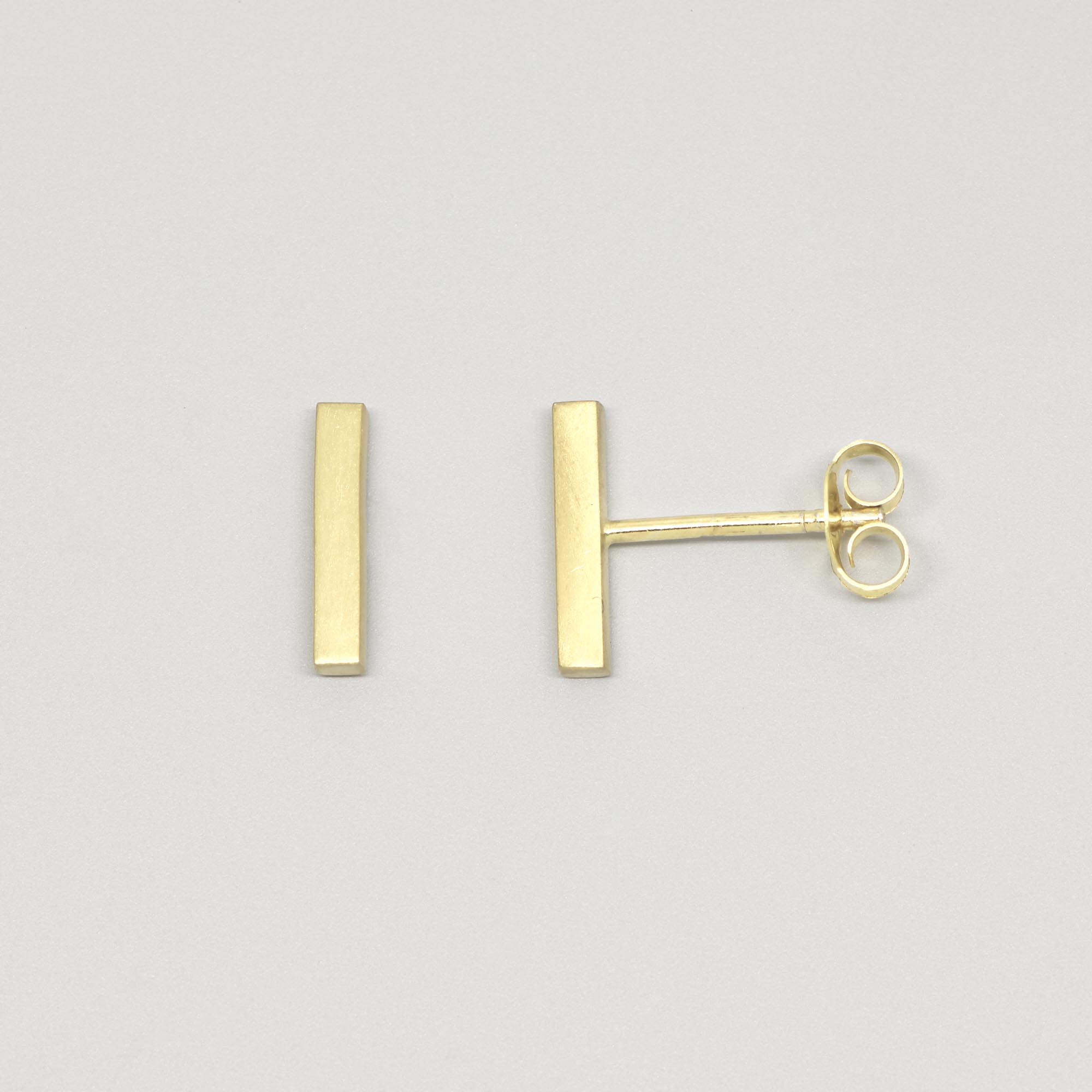 Ohrring bar satin in stabform mattiert, 24K vergoldet