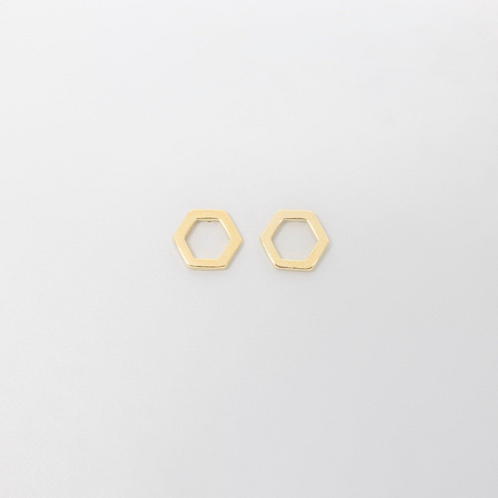 open hexagon stud