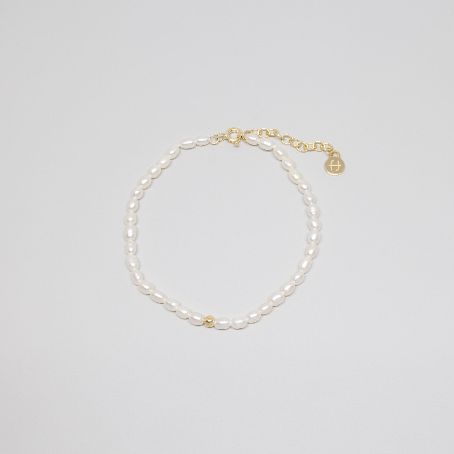 pearl bracelet