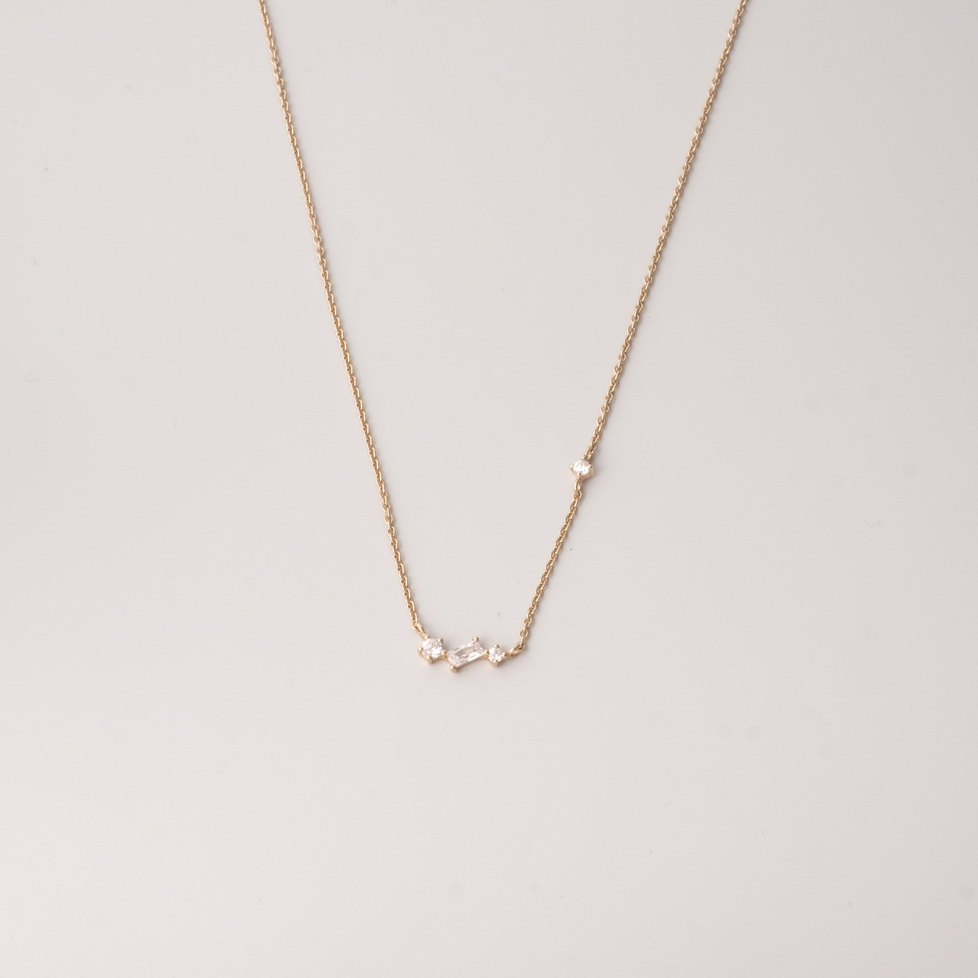 sparkle baguette necklace gold