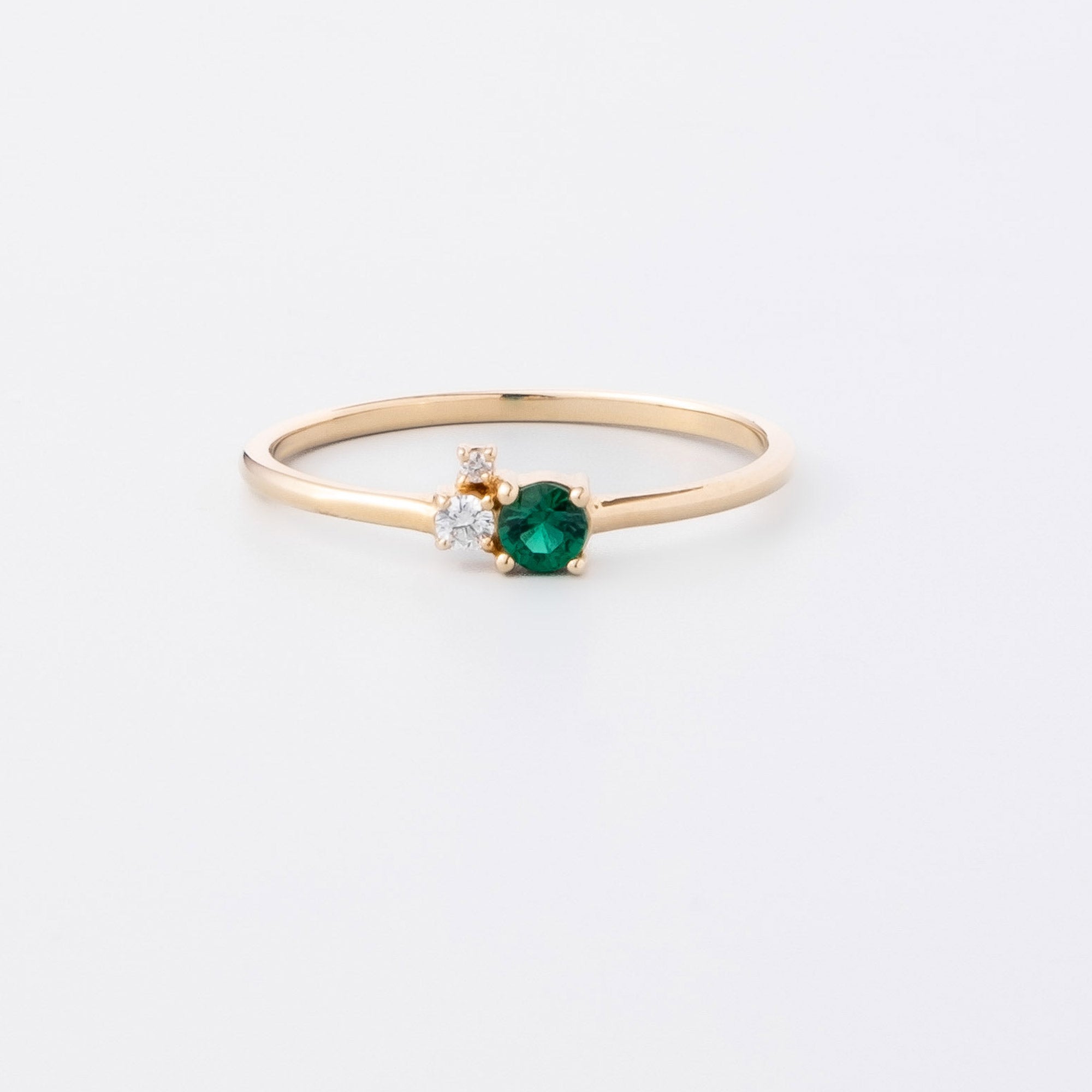 the trio emerald engagement ring | solid gold