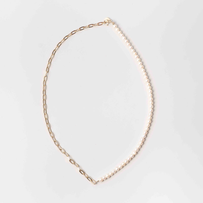 pearl & chain necklace