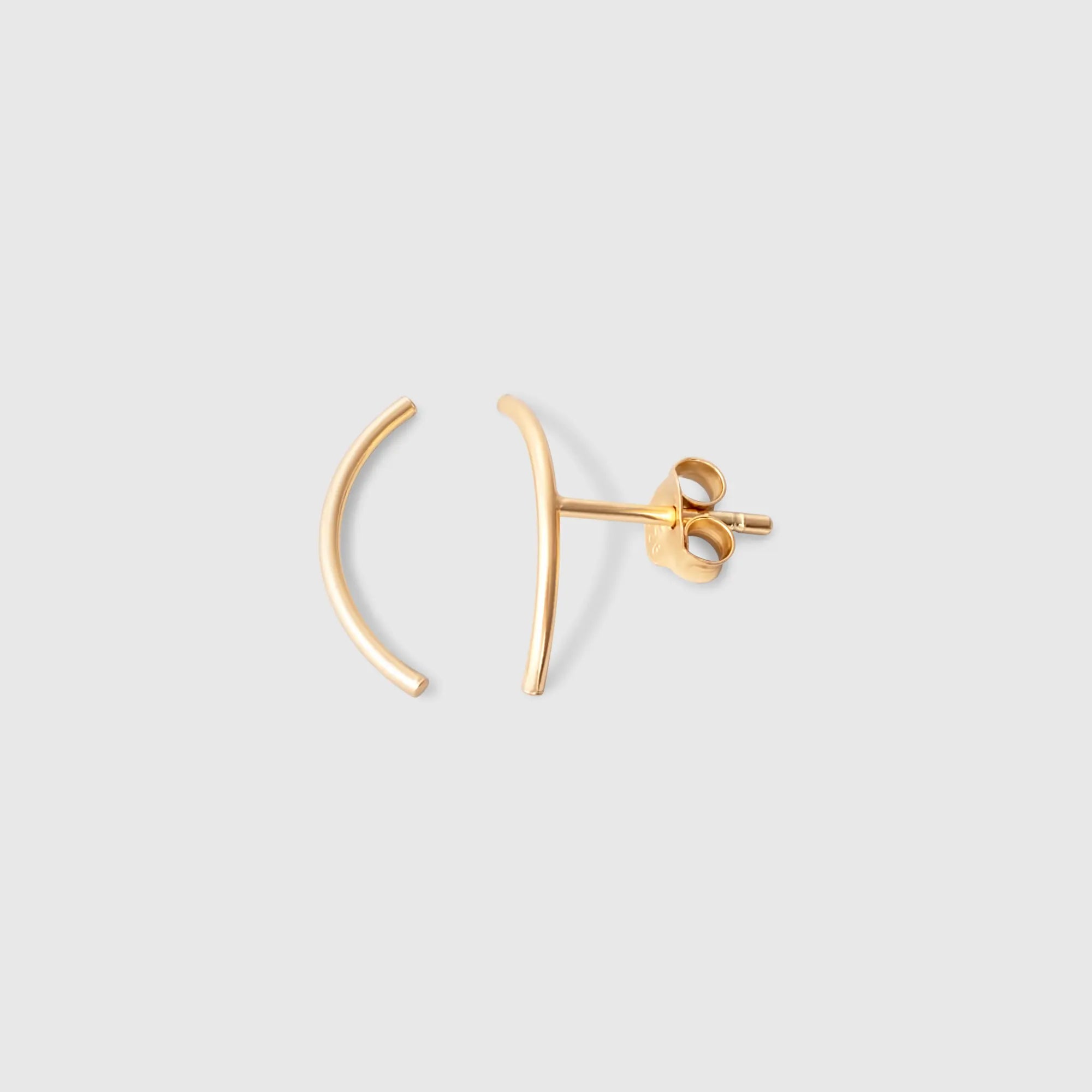 curved stud