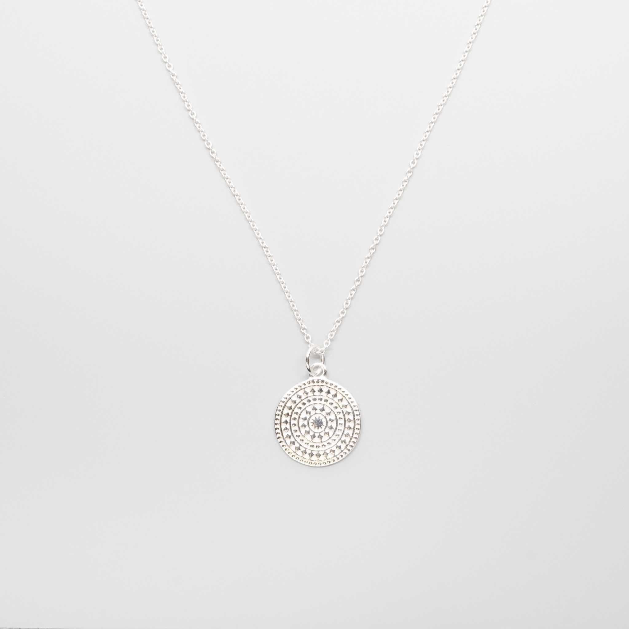 ornament necklace