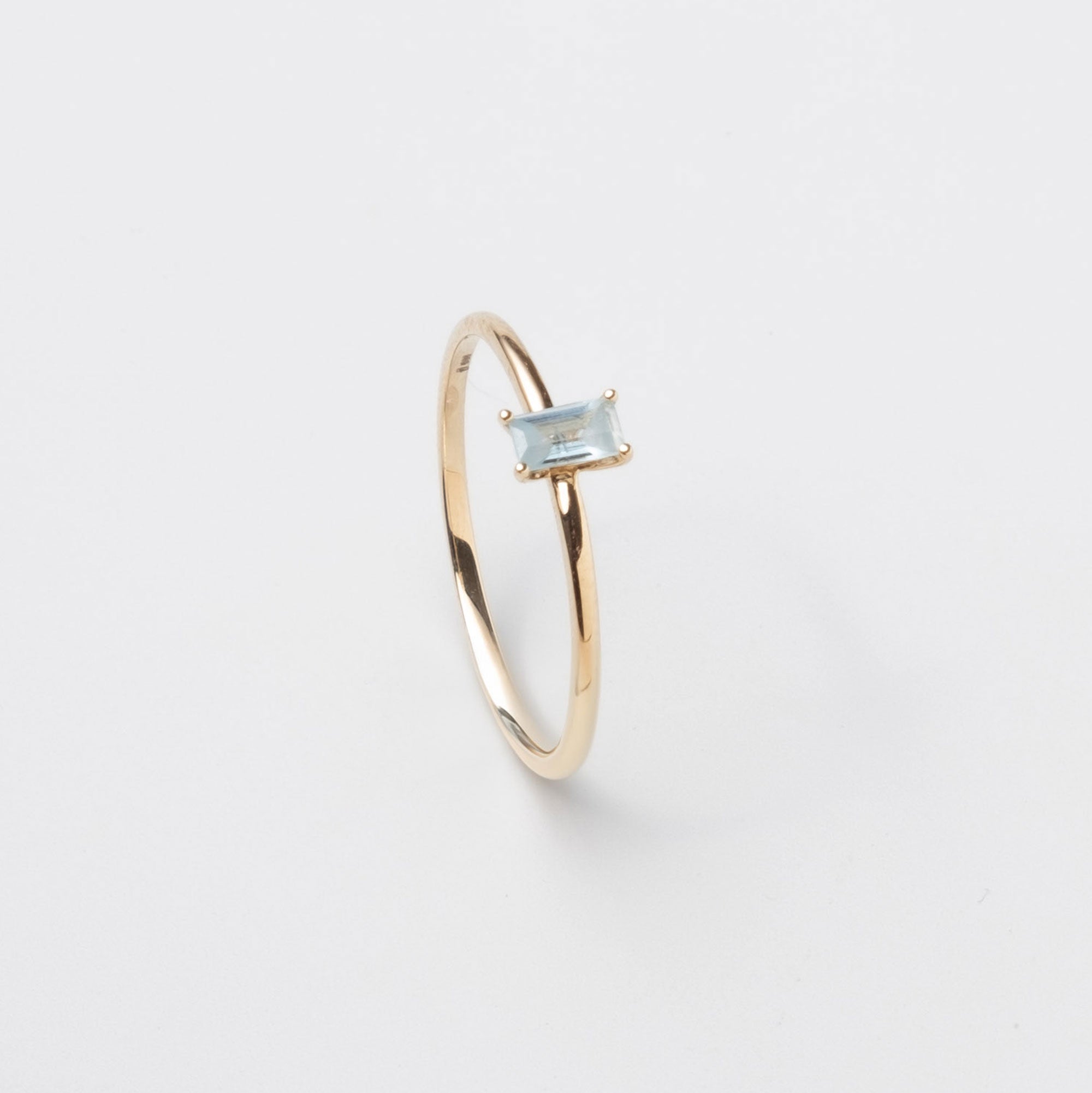 colored baguette ring | solid gold