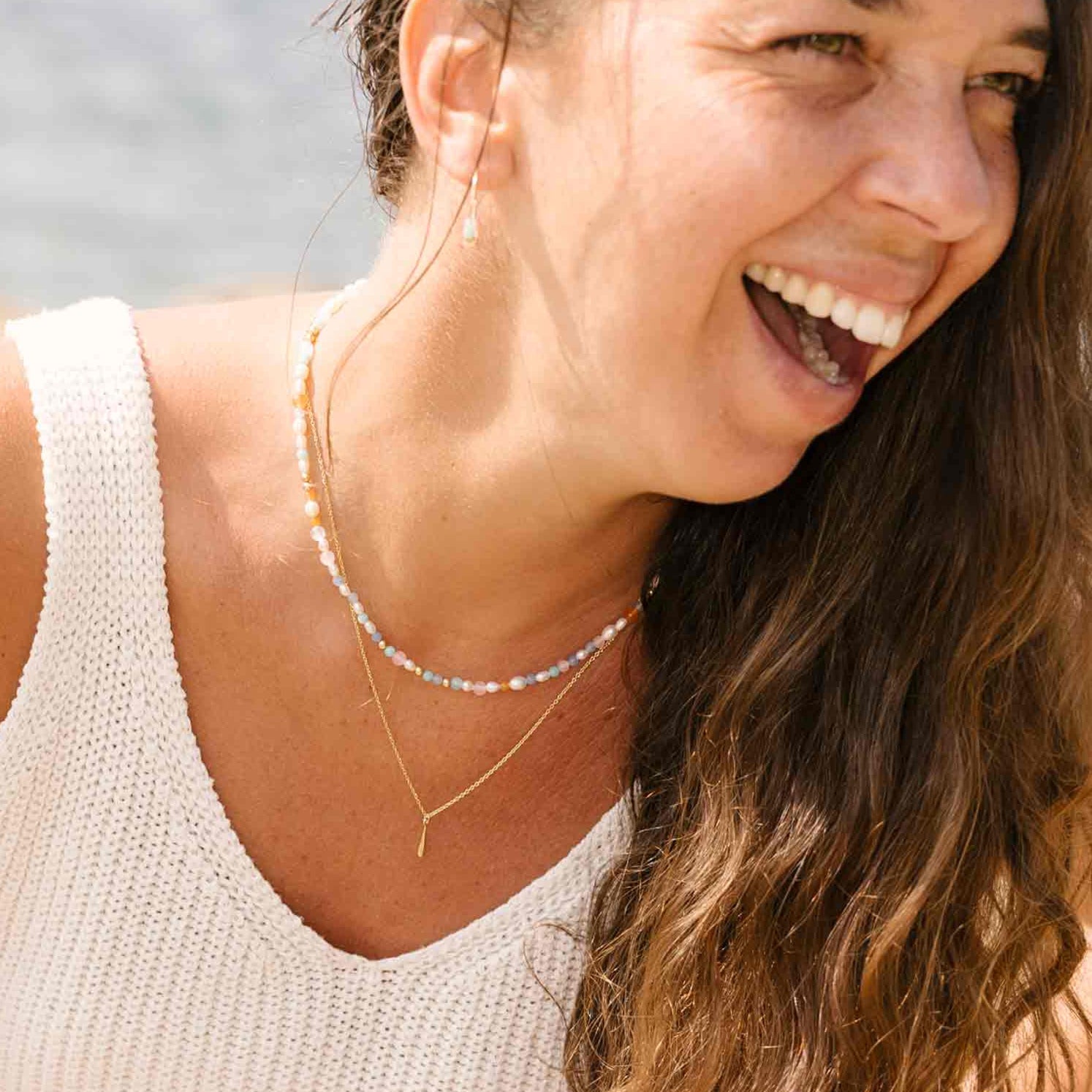 kette summer pearls getragen