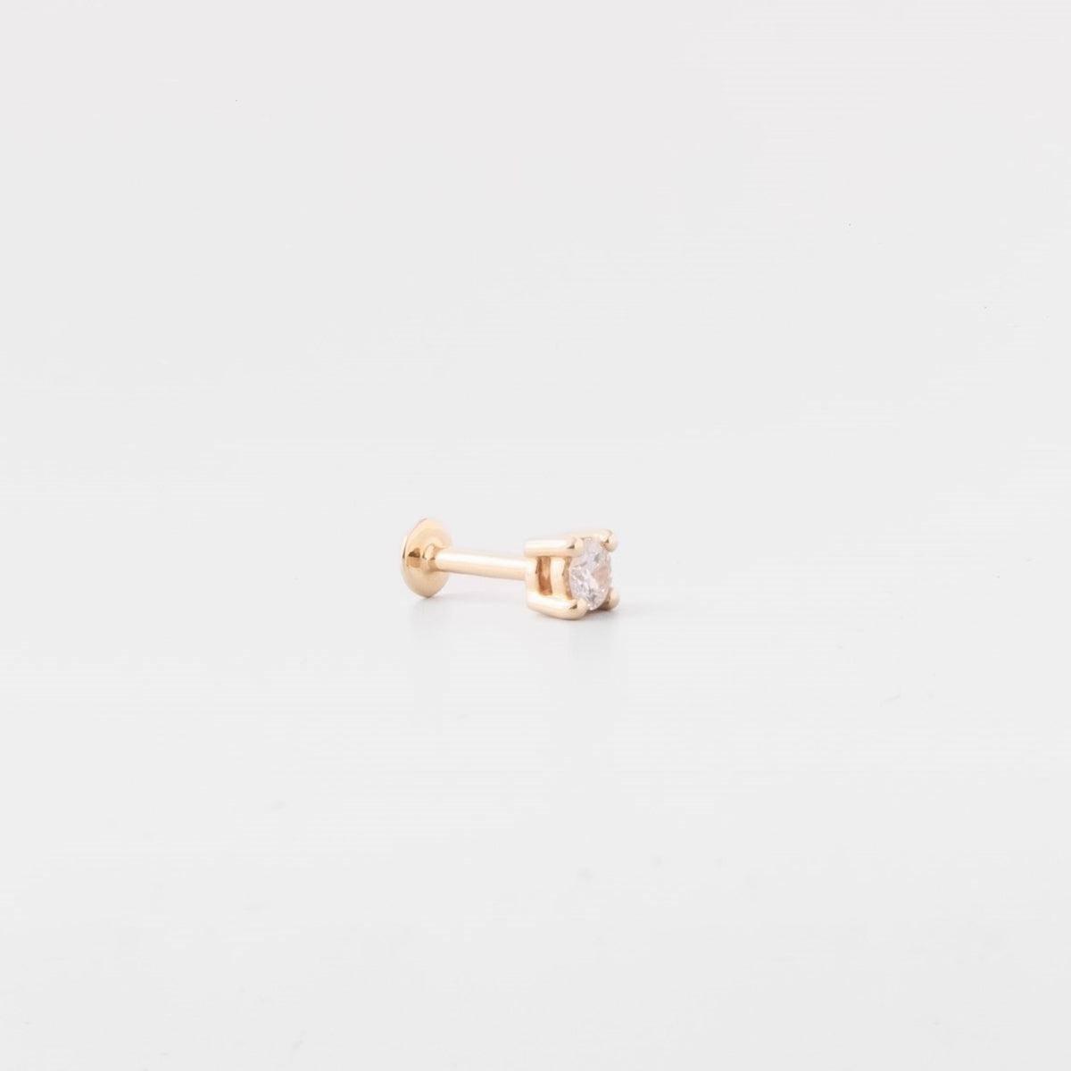 Reservierung - diamond helix stud (189€)