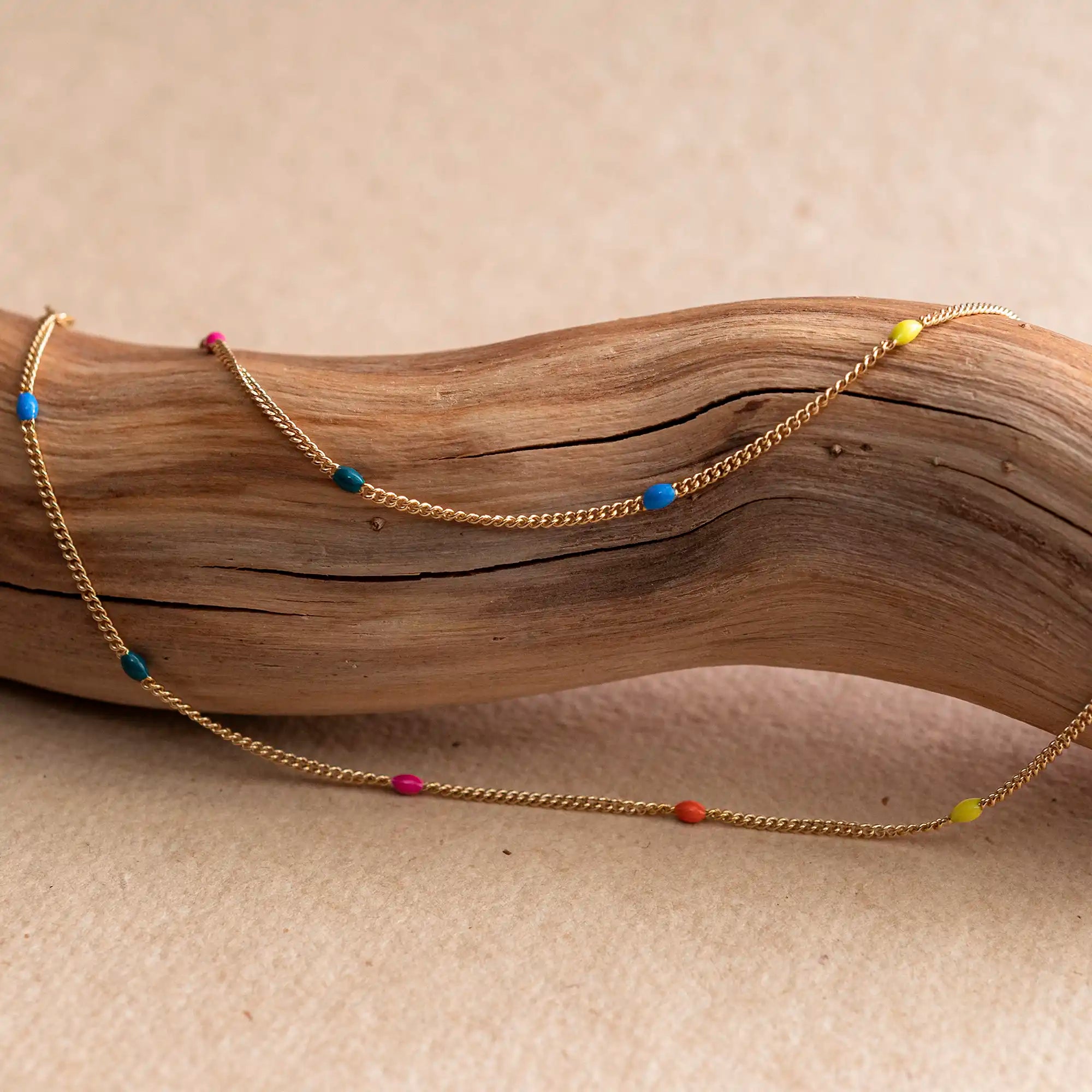 dot necklace