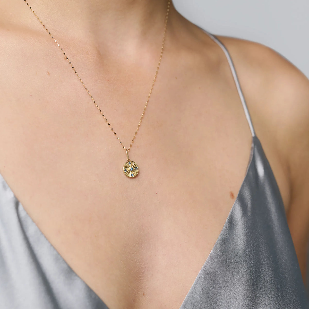 art déco charm | solid gold