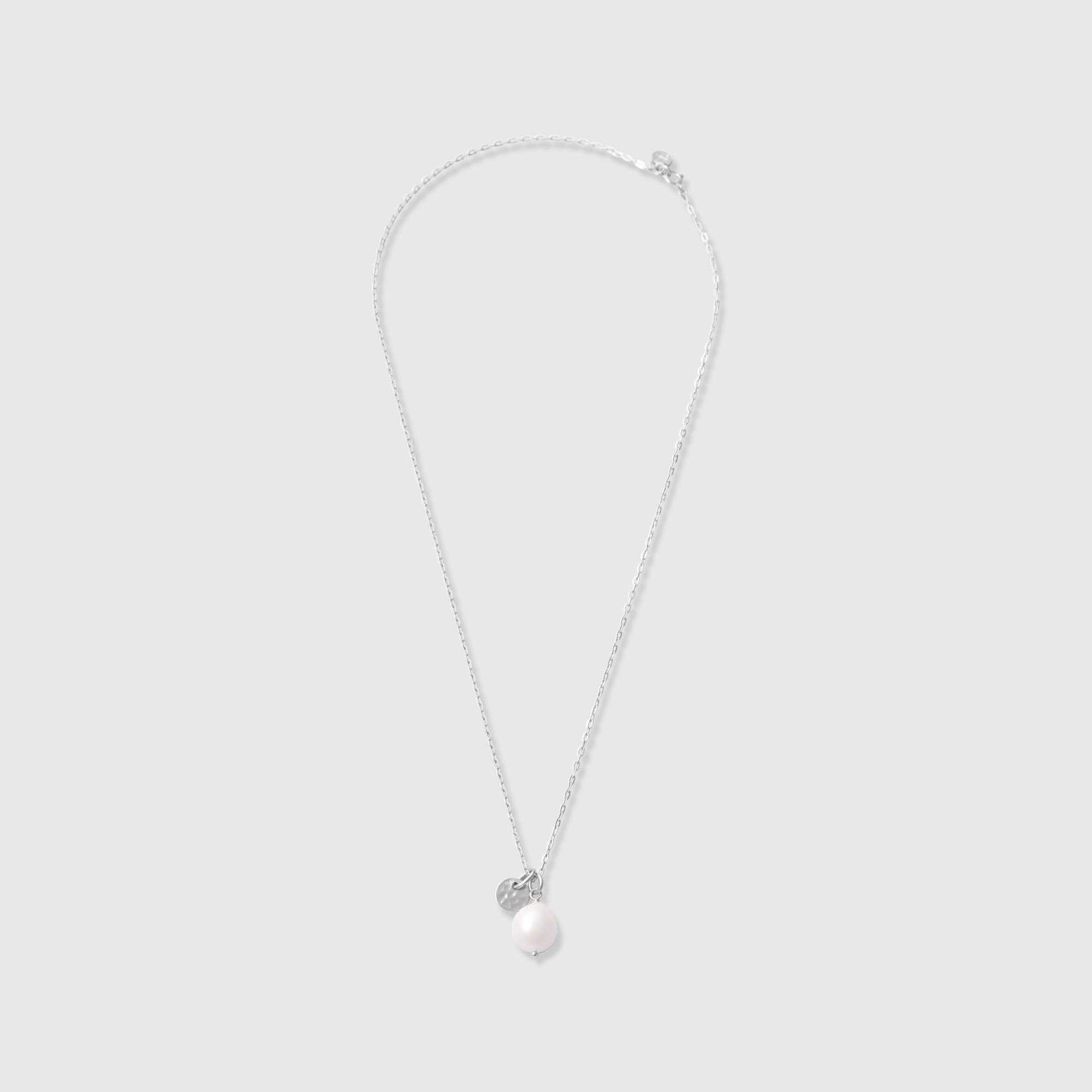big pearl necklace