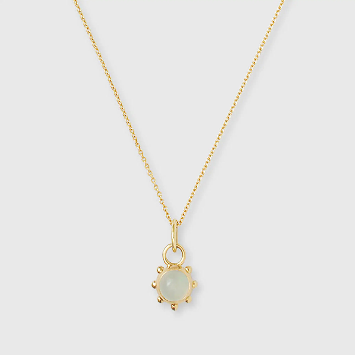 Filigrane Goldkette aus 14K Gold mit Sonnenanhänger aus 9K Gold, besetzt mit Opal und blauem Topas.