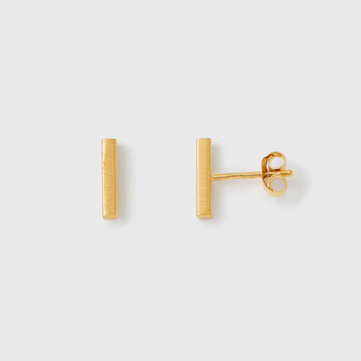 satin bar stud