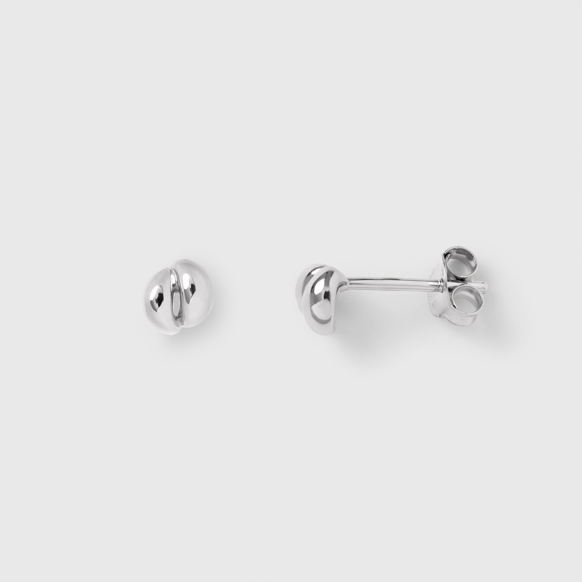 snail stud