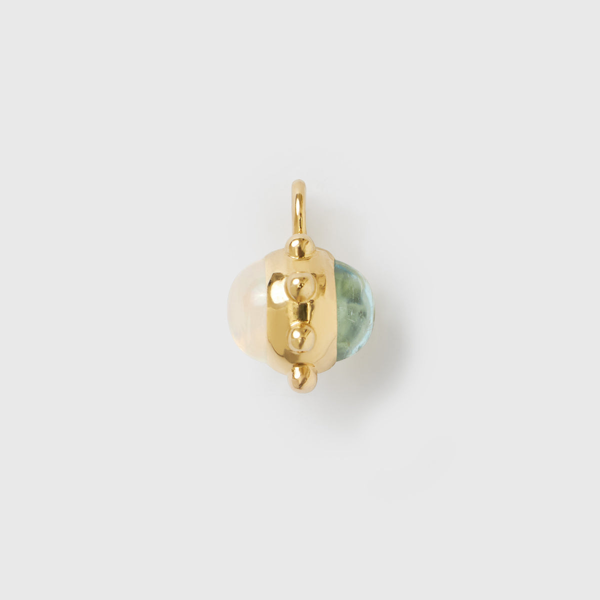 Sonnen Anhänger Opal für Ketten, Hoops oder Armbänder in Gold fejn jewelry, Seitenansicht