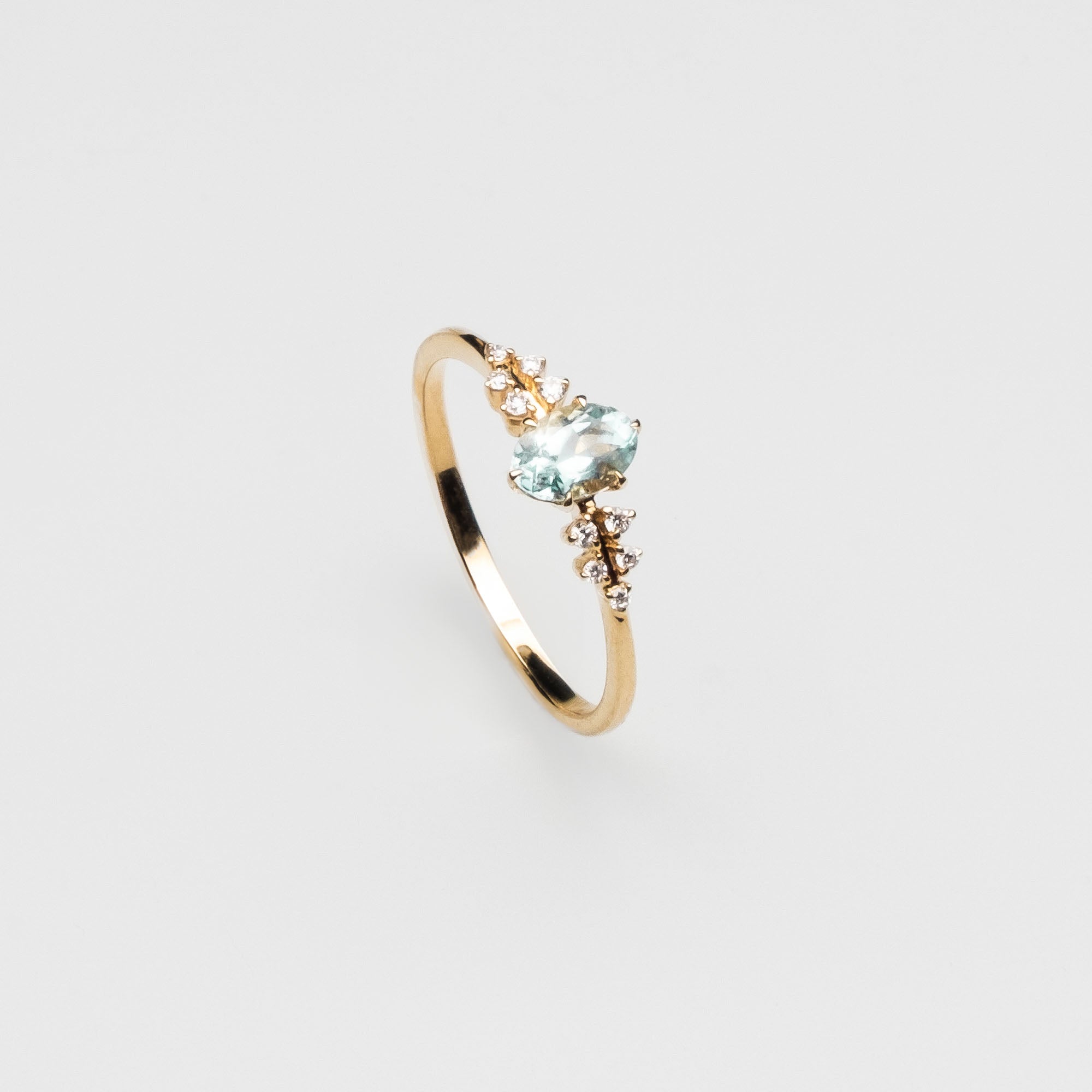 the iconic aquamarine engagement ring | solid gold