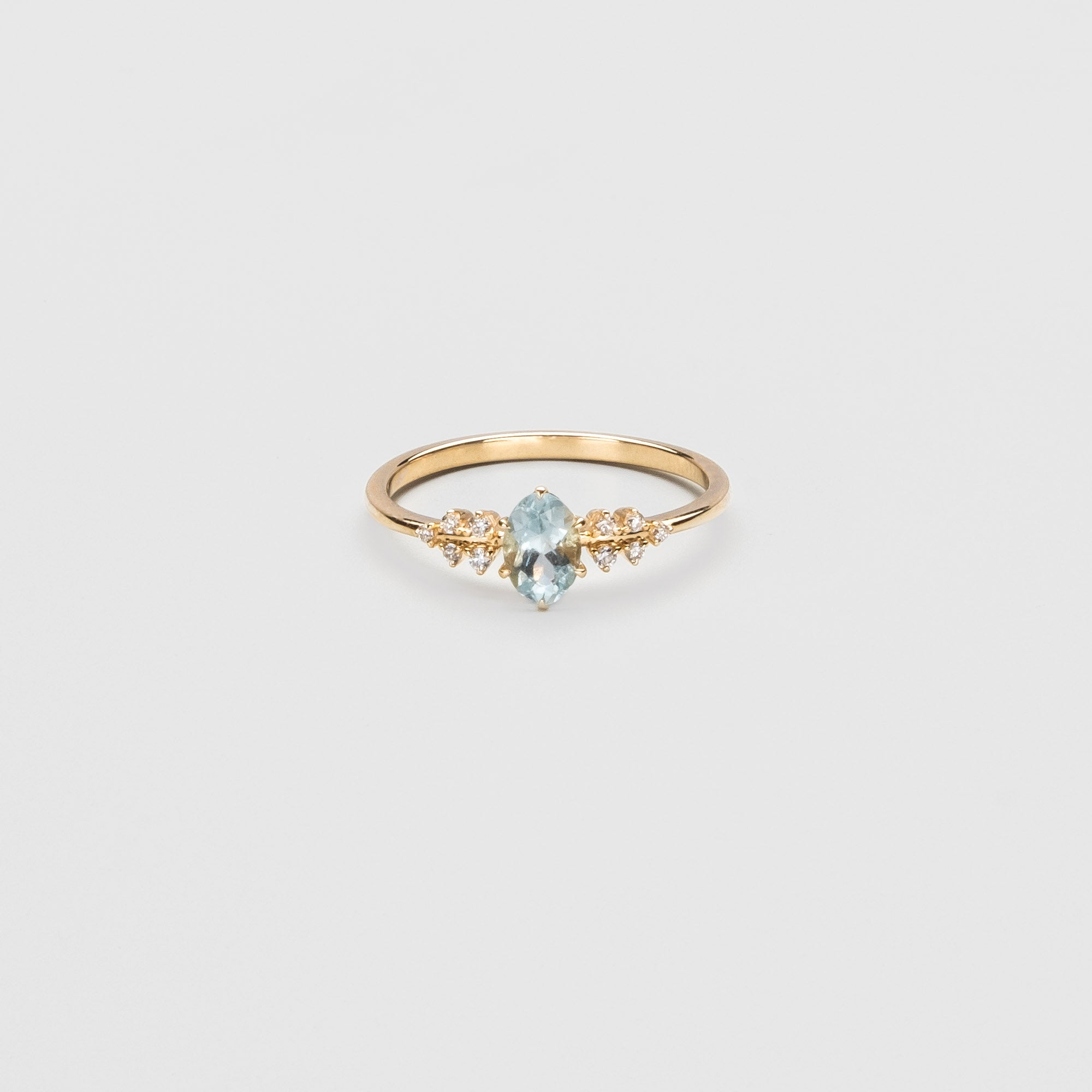 the iconic aquamarine engagement ring | solid gold