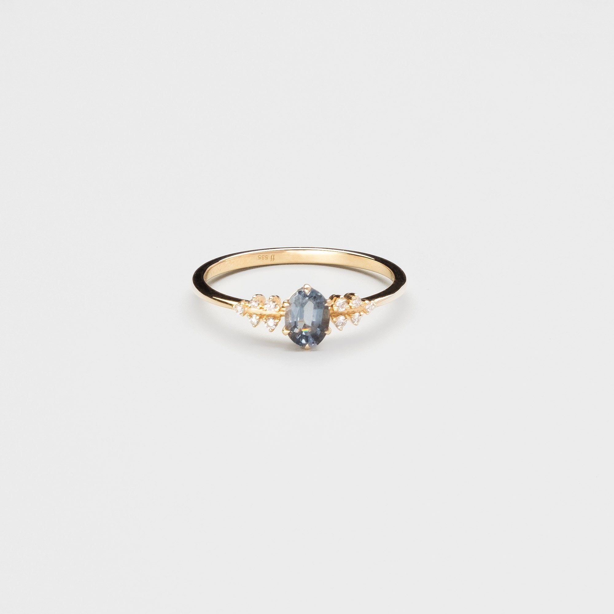 the iconic spinel engagement ring | solid gold