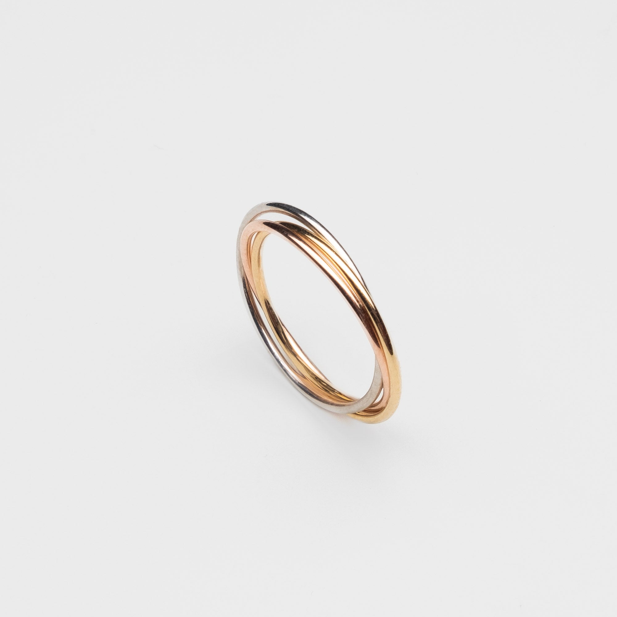 trio ring | solid gold