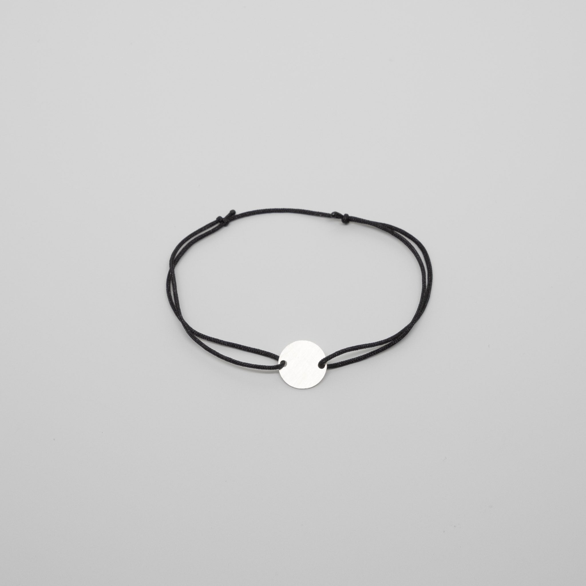 filigranes Armband mit Plättchen silber schwarz