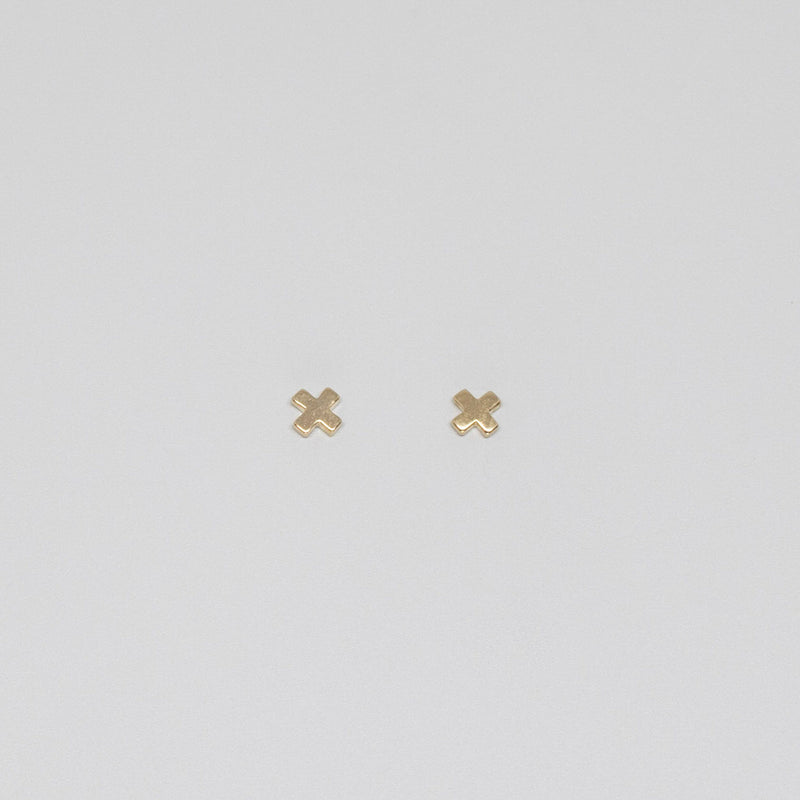shiny cross stud | solid gold