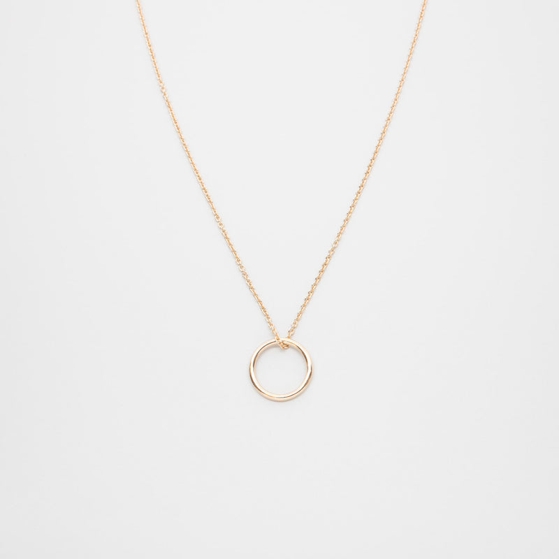 medium circle necklace | solid gold