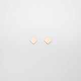 satin square stud | solid gold