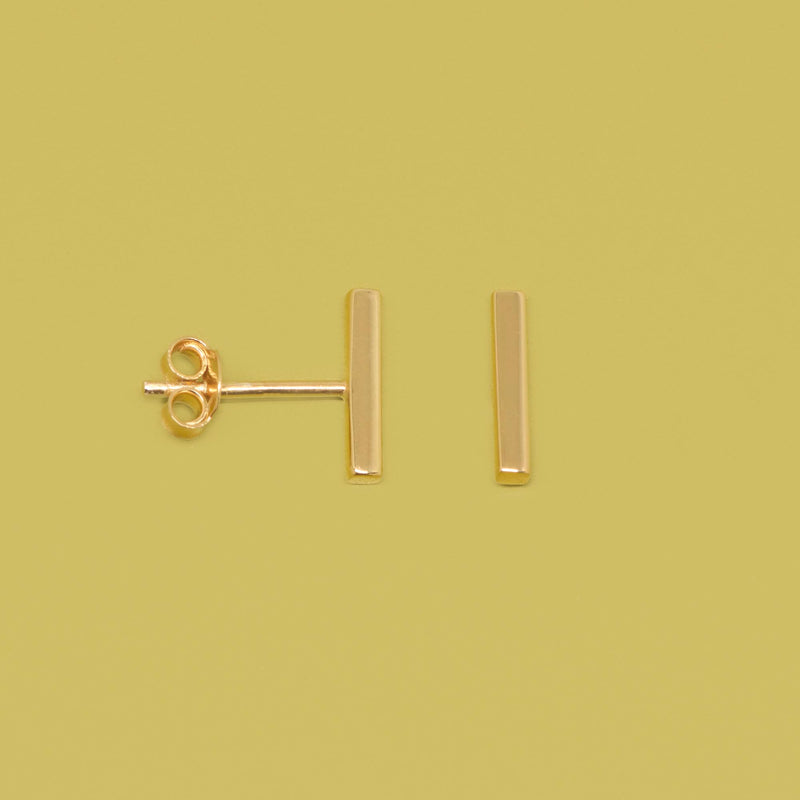 Ohrstecker in Stabform glänzend in gold - shiny bar stud
